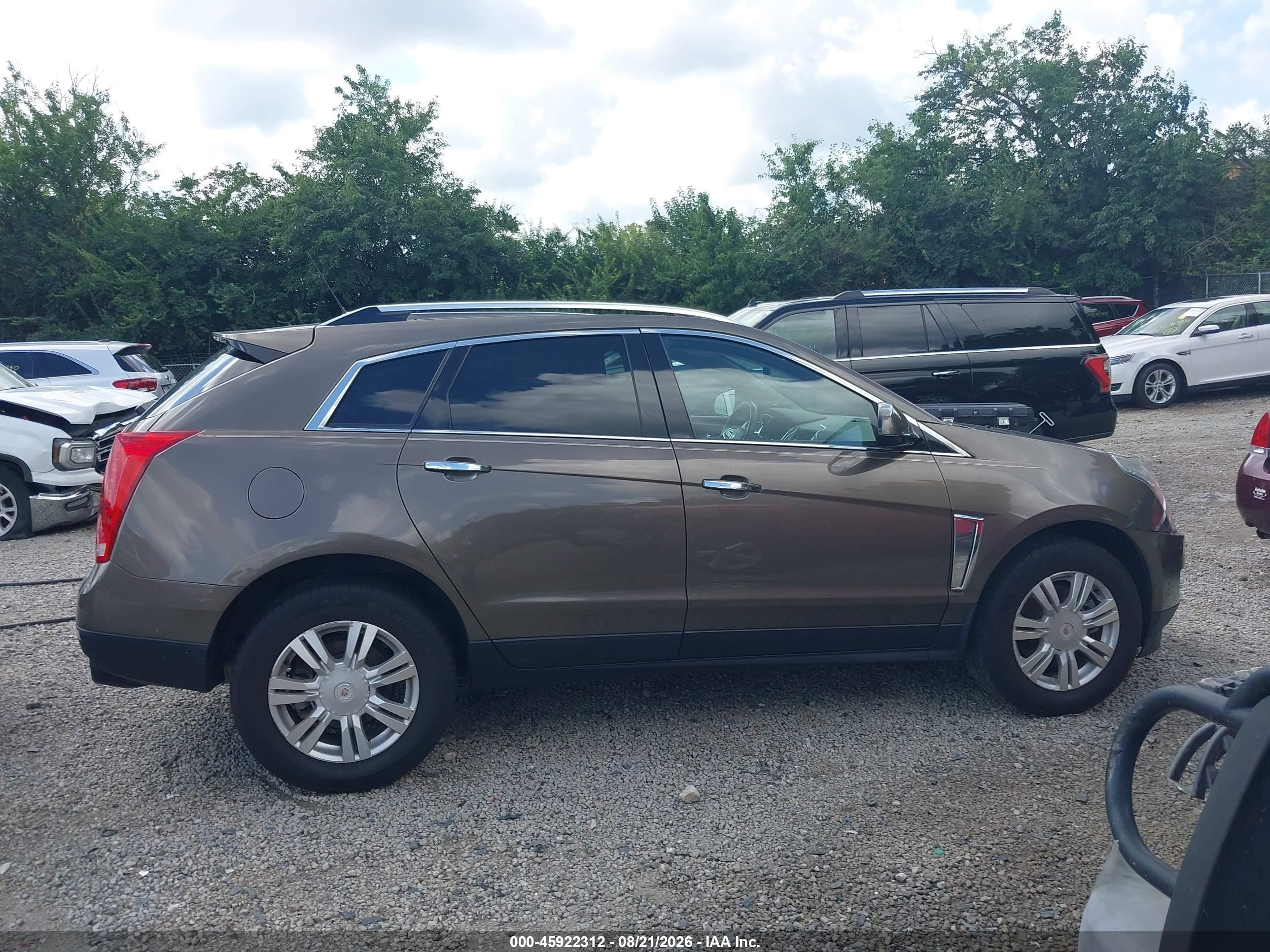 2015 Cadillac Srx Luxury Collection Brown vin: 3GYFNBE37FS604473