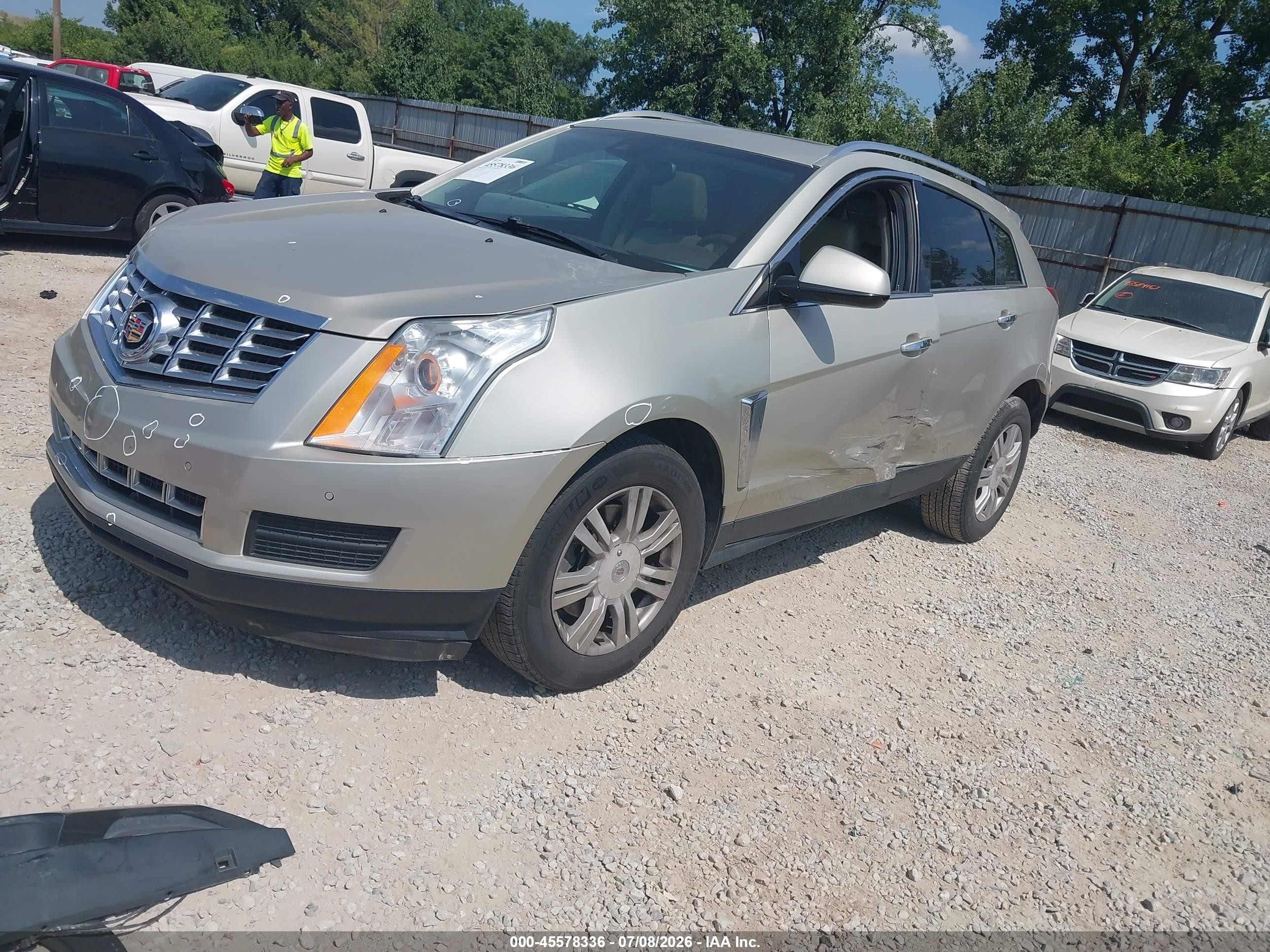 2014 Cadillac Srx Luxury Collection Gold vin: 3GYFNBE38ES597693
