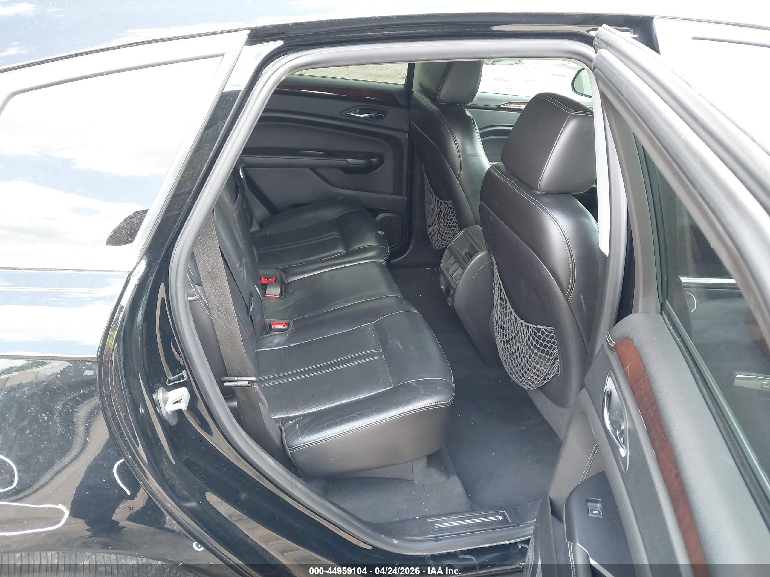 2015 Cadillac Srx Luxury Collection Черный vin: 3GYFNBE38FS544283