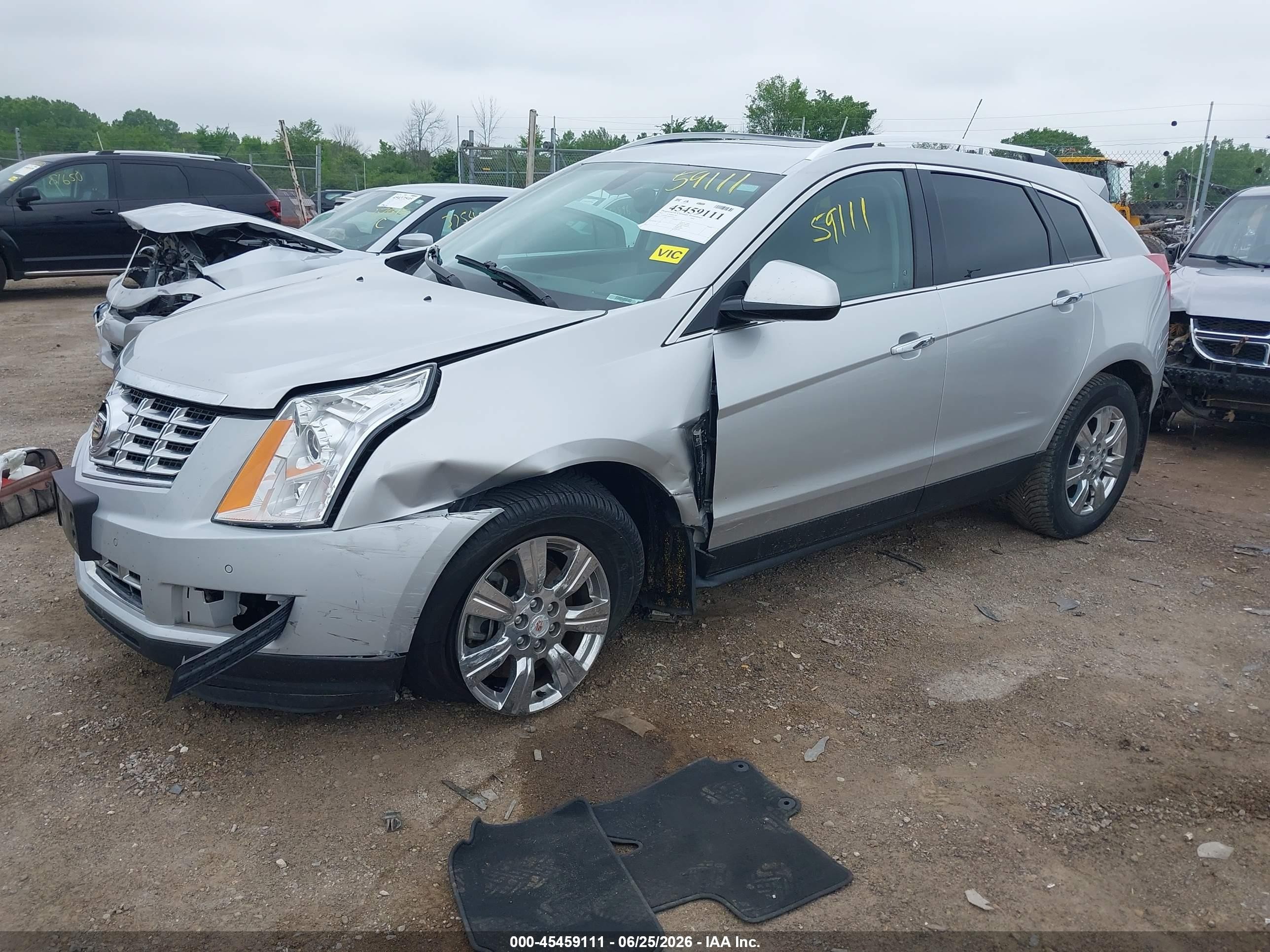 2015 Cadillac Srx Luxury Collection Silver vin: 3GYFNBE38FS547054