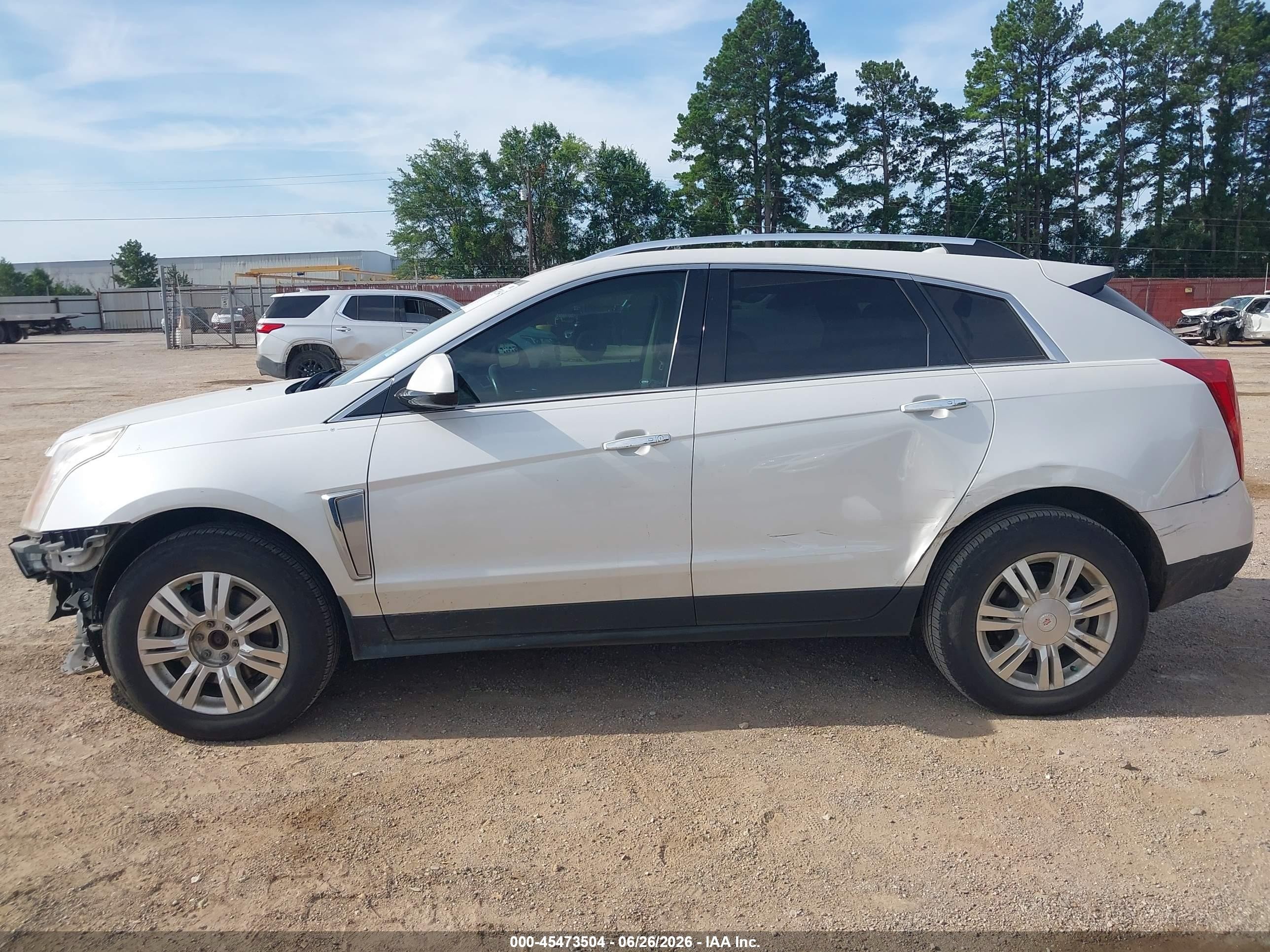 2015 Cadillac Srx Luxury Collection Белый vin: 3GYFNBE38FS599140