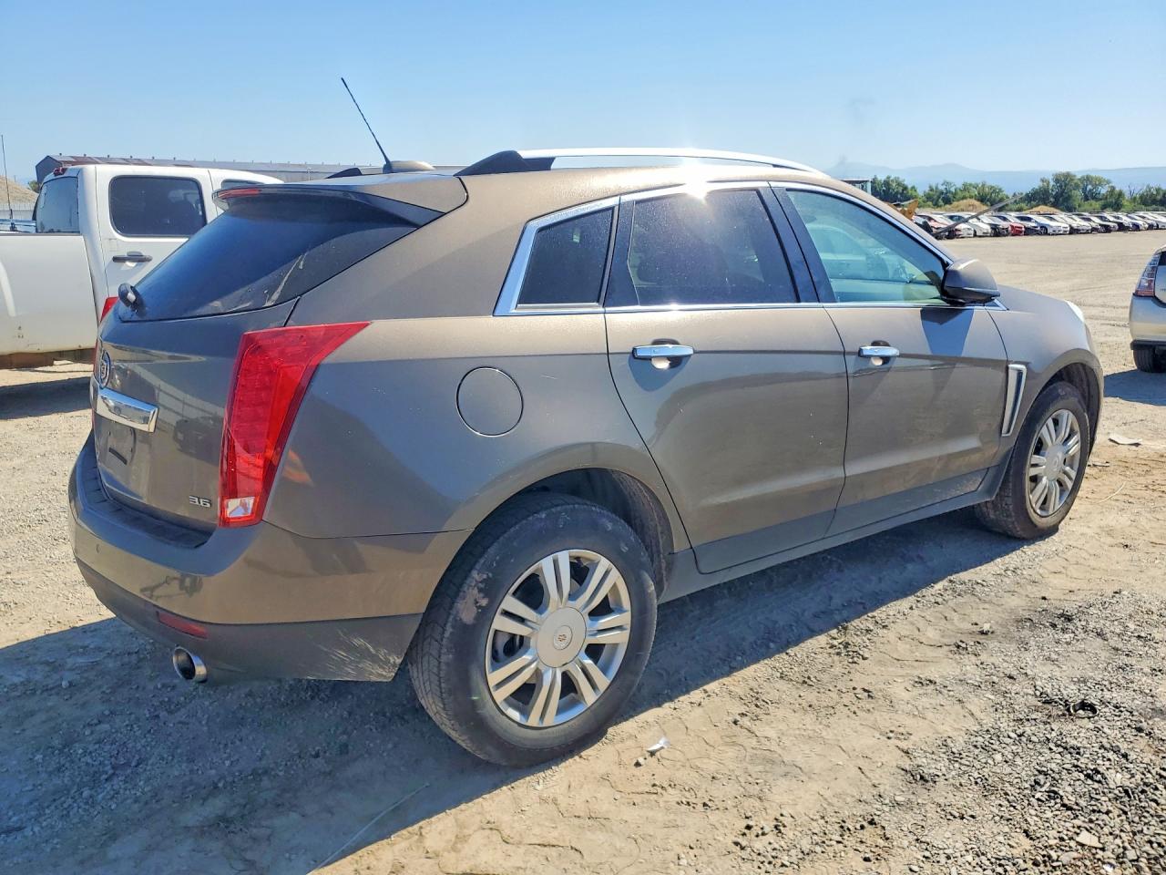 2015 Cadillac Srx Luxury Collection Brown vin: 3GYFNBE38FS620441