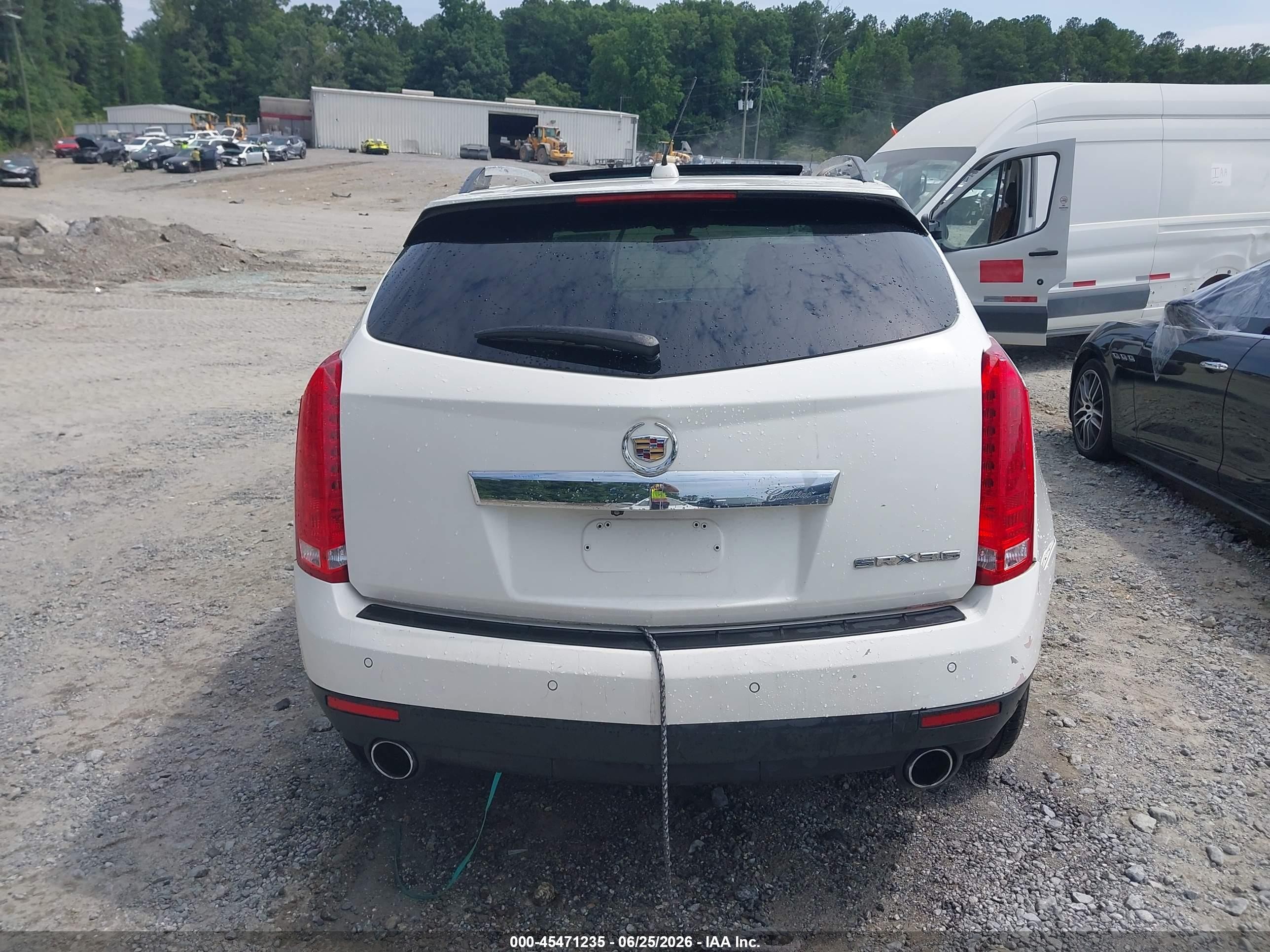 2015 Cadillac Srx Luxury Collection White vin: 3GYFNBE38FS633741