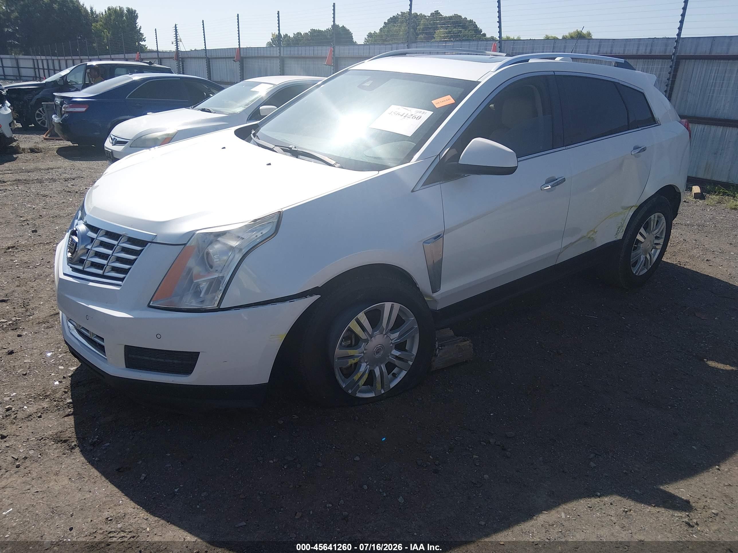 2015 Cadillac Srx Luxury Collection White vin: 3GYFNBE39FS555857