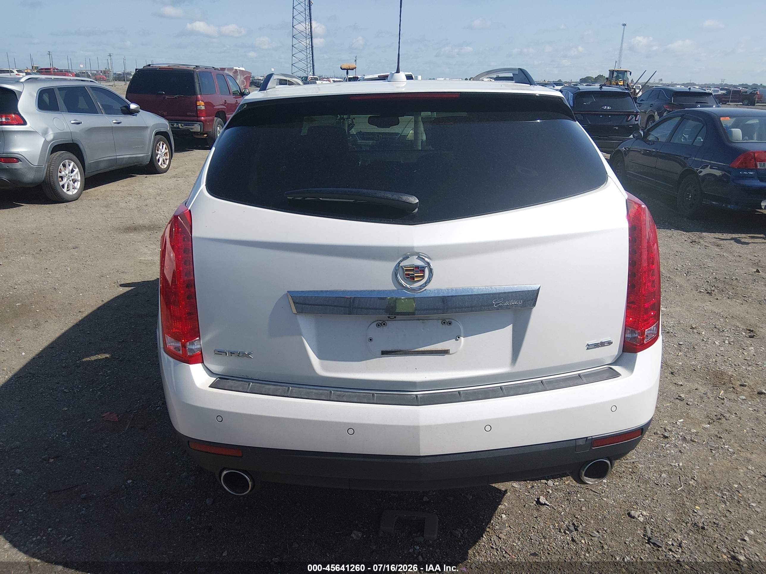 2015 Cadillac Srx Luxury Collection White vin: 3GYFNBE39FS555857