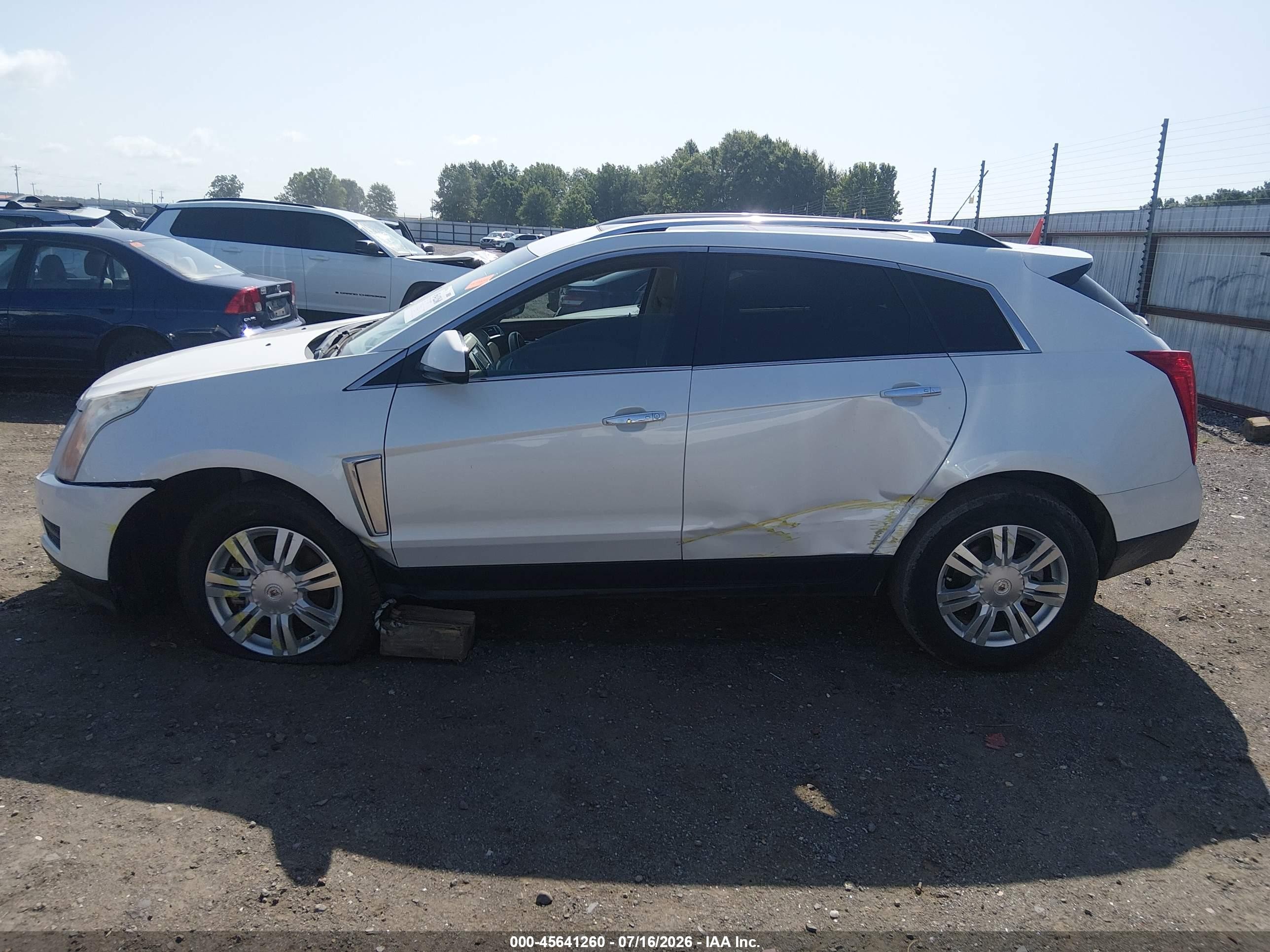 2015 Cadillac Srx Luxury Collection White vin: 3GYFNBE39FS555857