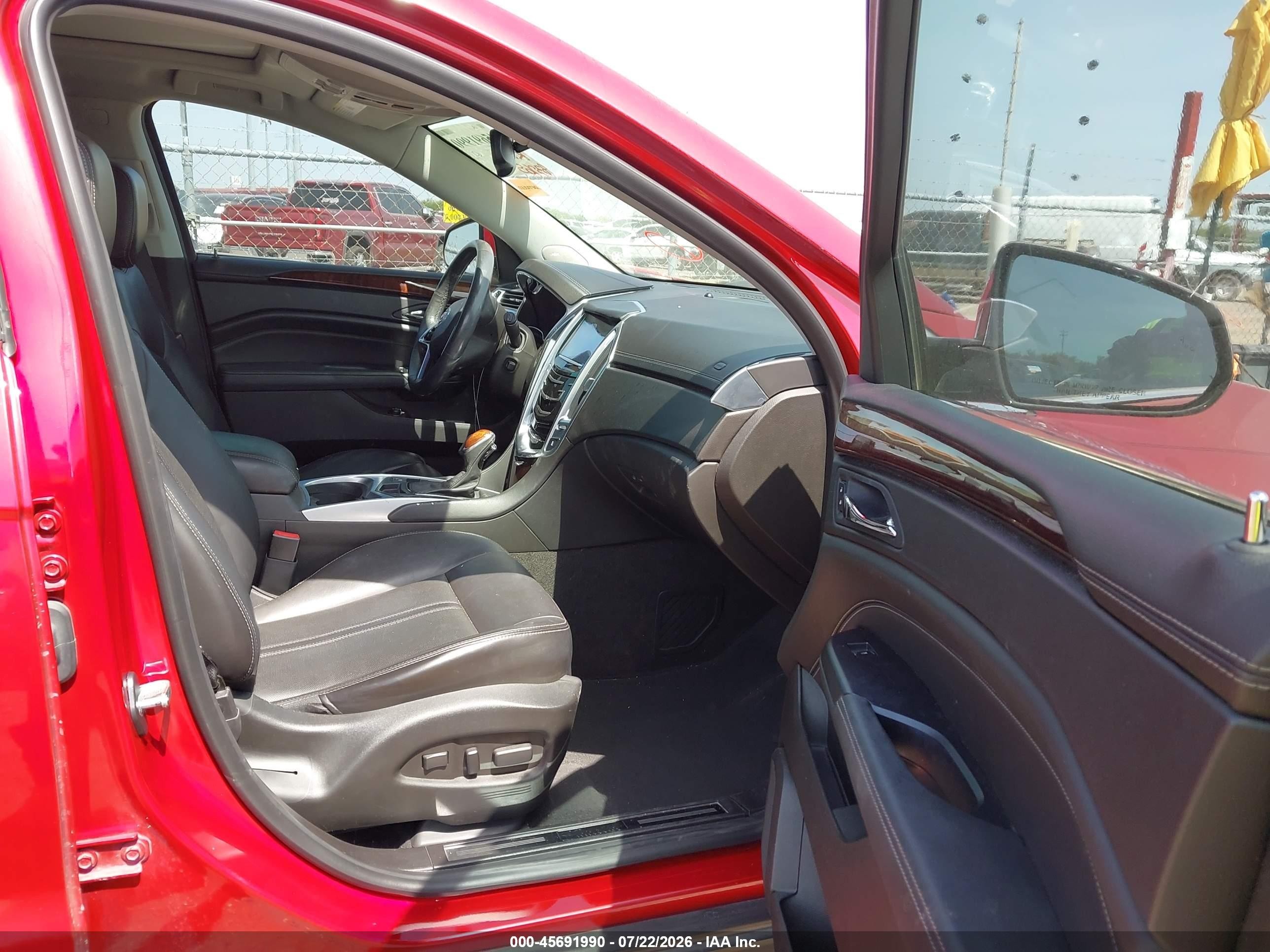 2015 Cadillac Srx Luxury Collection Красный vin: 3GYFNBE39FS560489