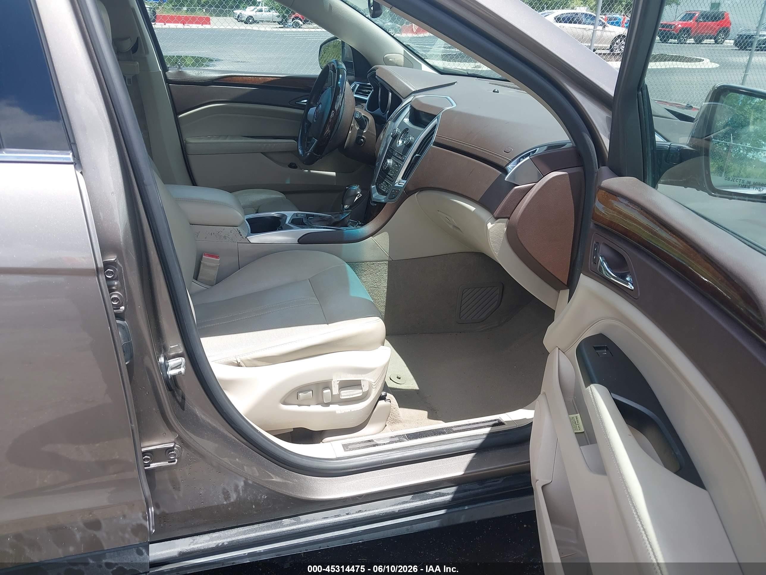 2012 Cadillac Srx Performance Collection Gold vin: 3GYFNBE3XCS609470