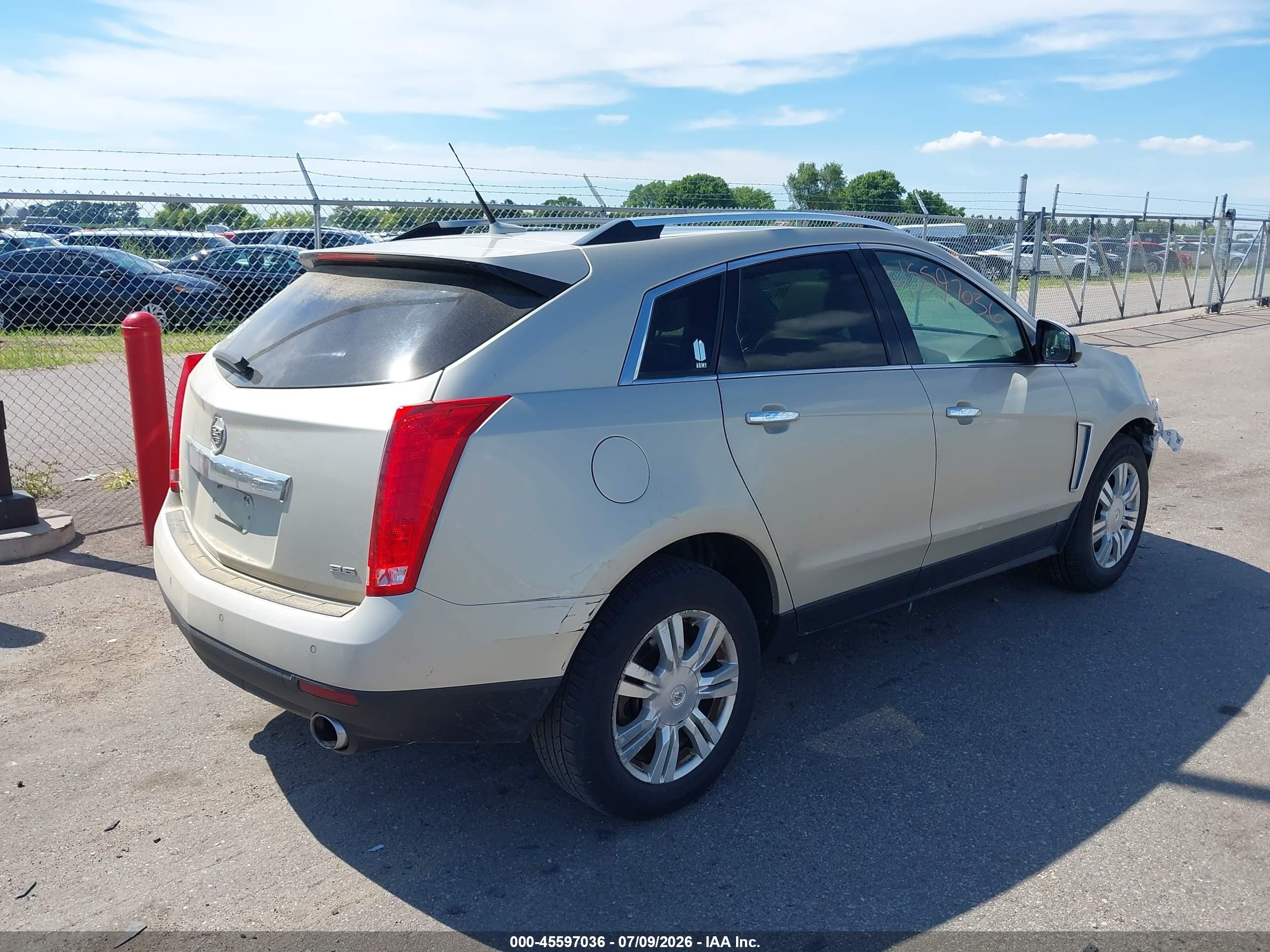 2013 Cadillac Srx Luxury Collection Gold vin: 3GYFNCE30DS626284