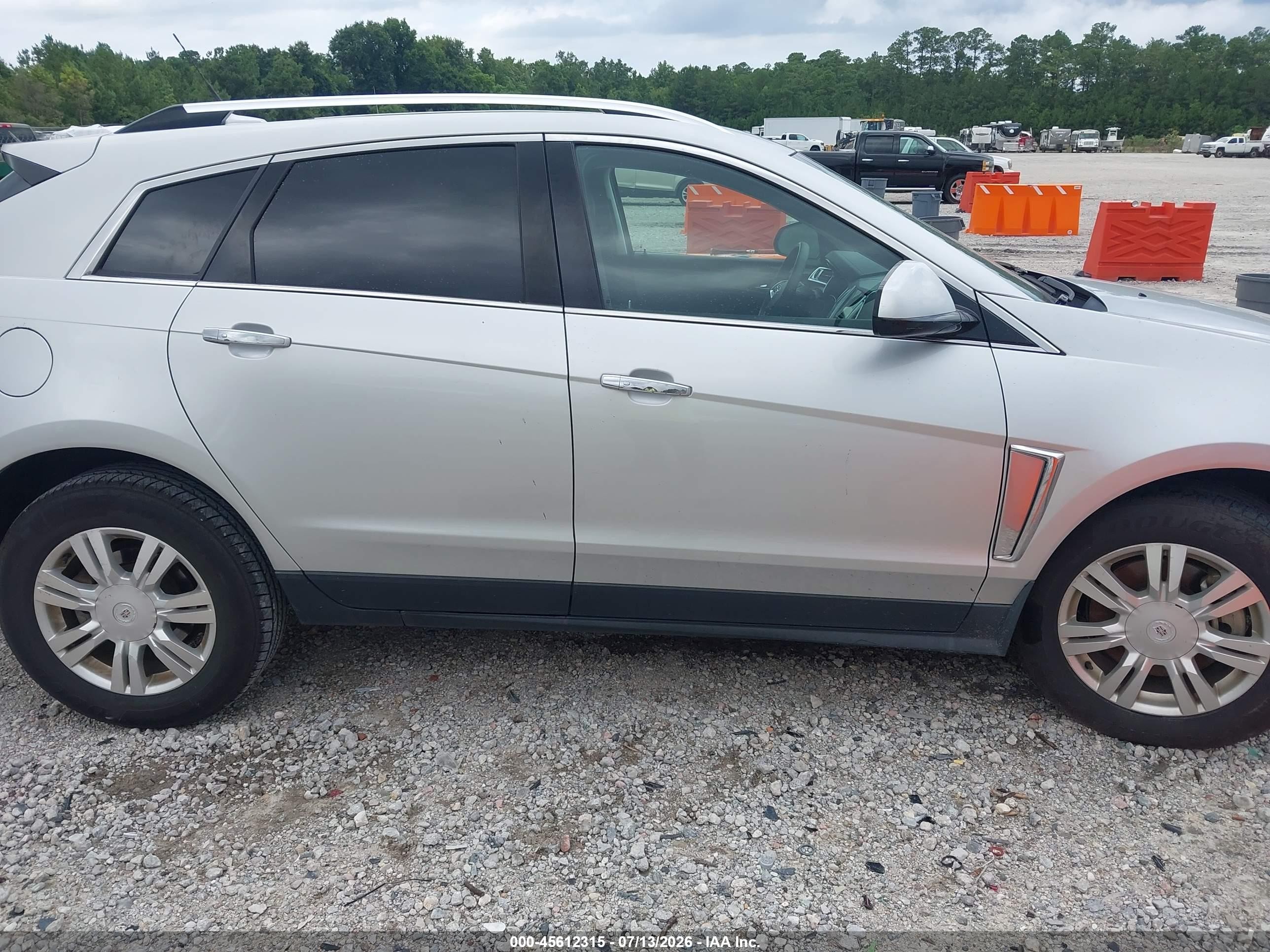 2013 Cadillac Srx Luxury Collection Silver vin: 3GYFNCE31DS516506