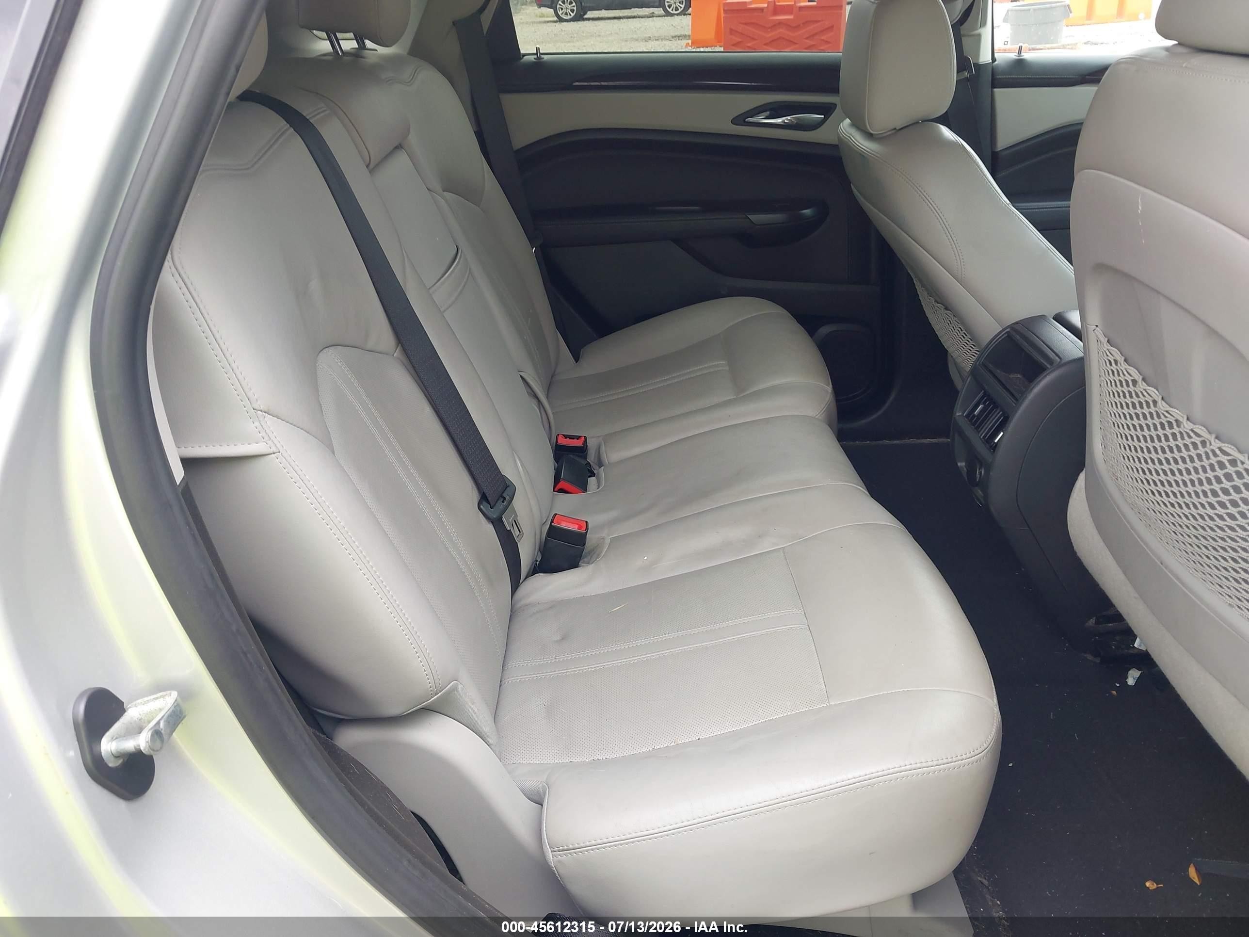 2013 Cadillac Srx Luxury Collection Silver vin: 3GYFNCE31DS516506