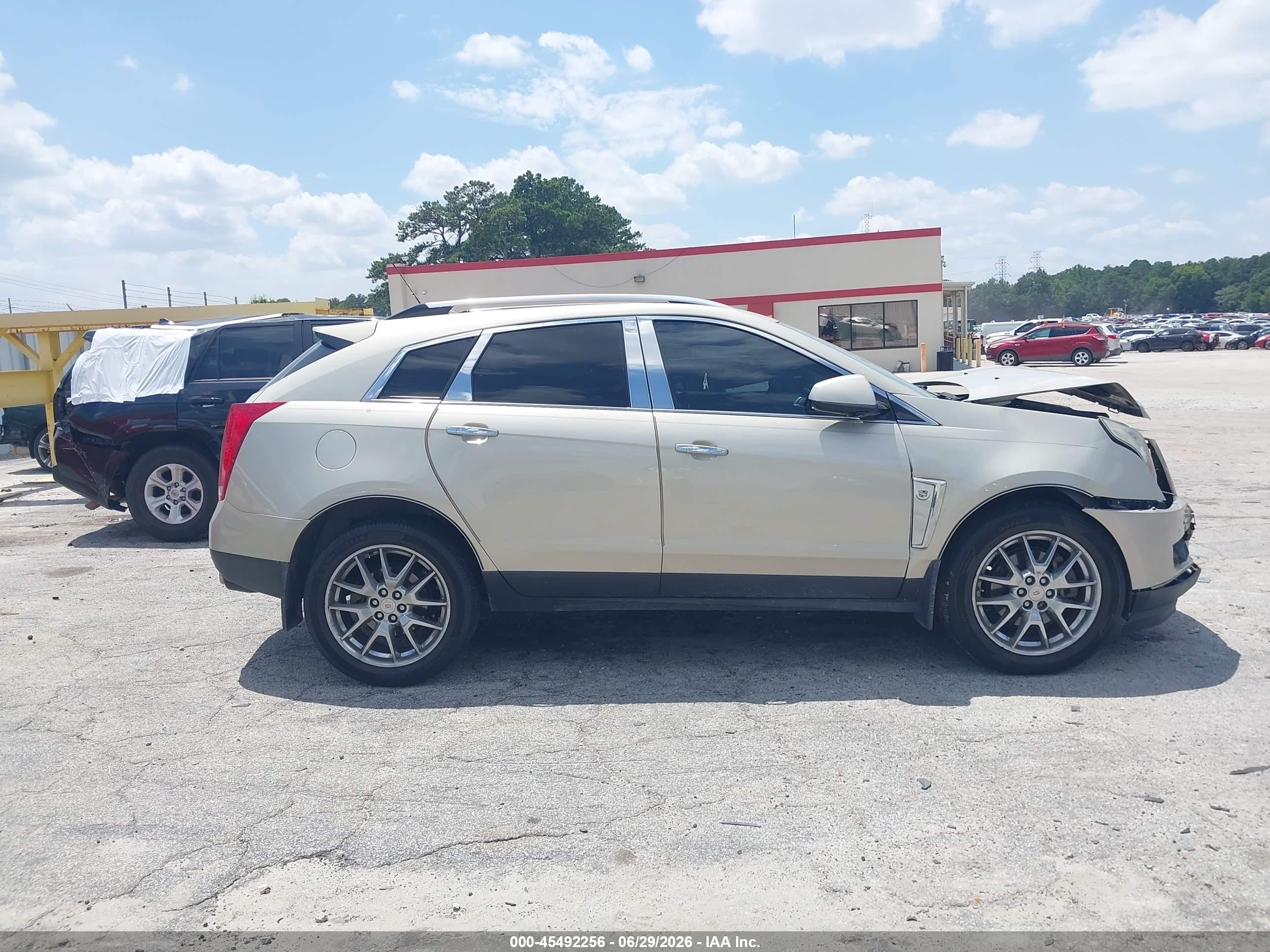 2015 Cadillac Srx Performance Collection Beige vin: 3GYFNCE31FS570987