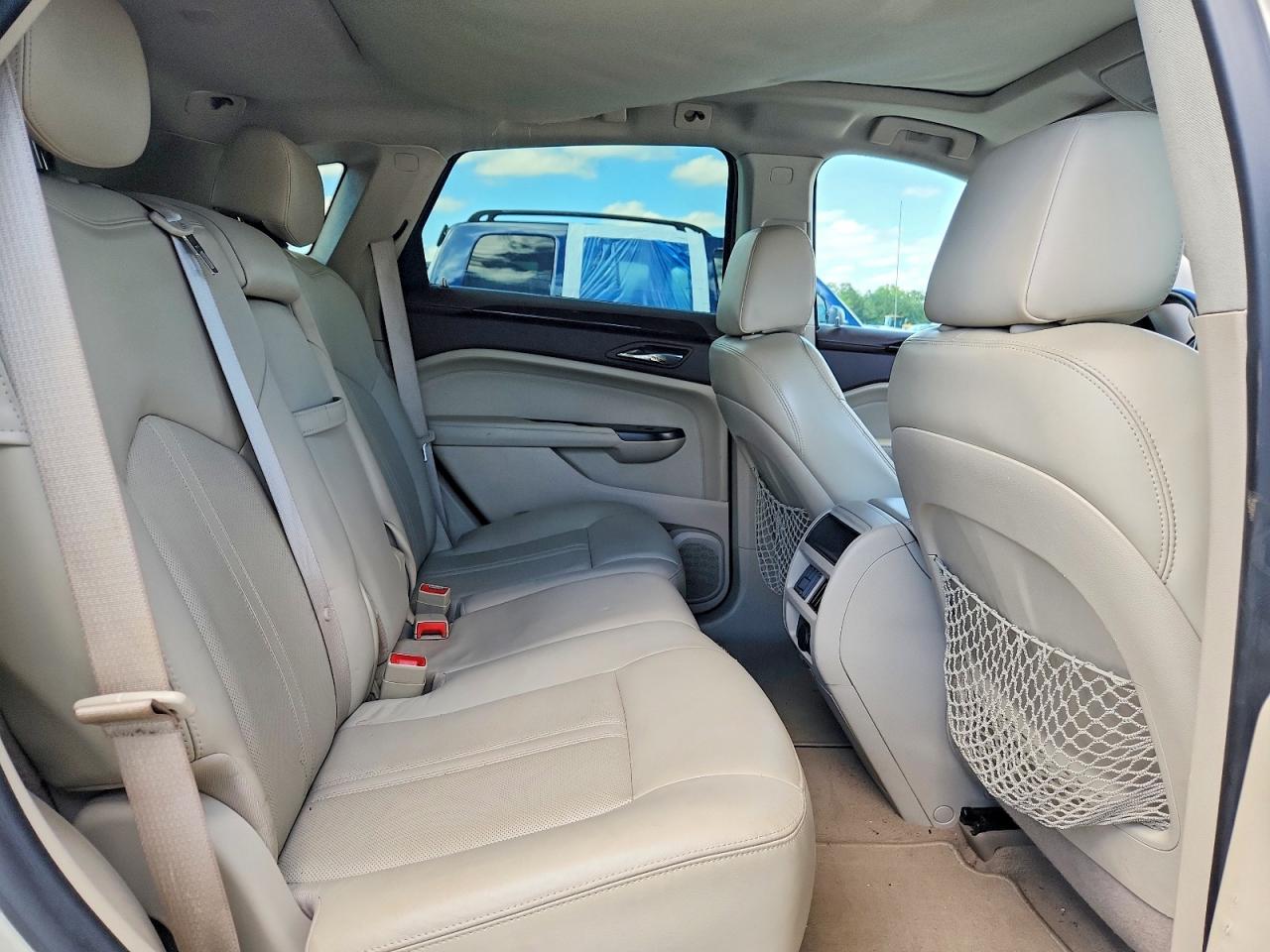2013 Cadillac Srx Luxury Collection Silver vin: 3GYFNCE32DS594955