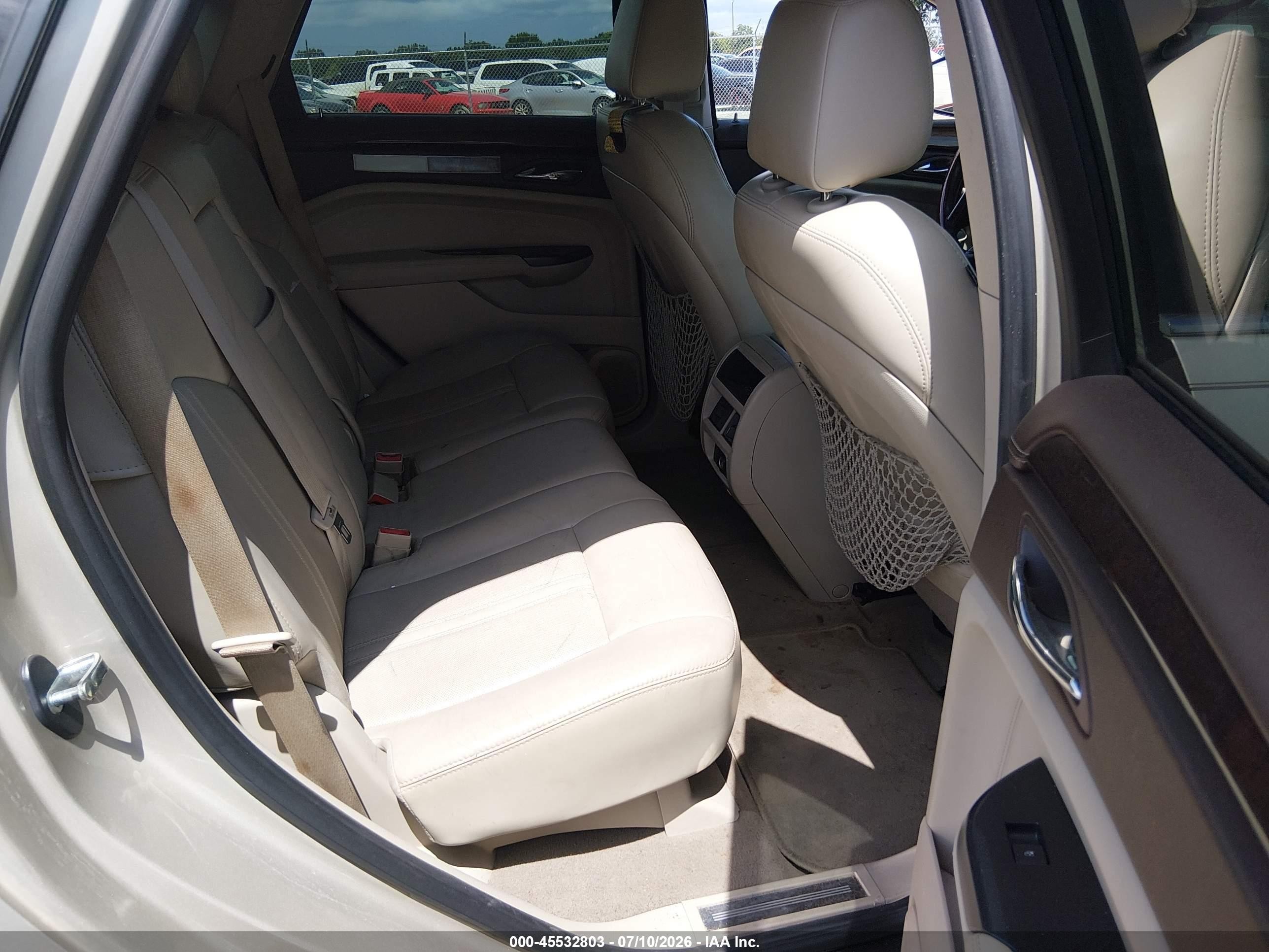 2013 Cadillac Srx Luxury Collection Beige vin: 3GYFNCE32DS645385