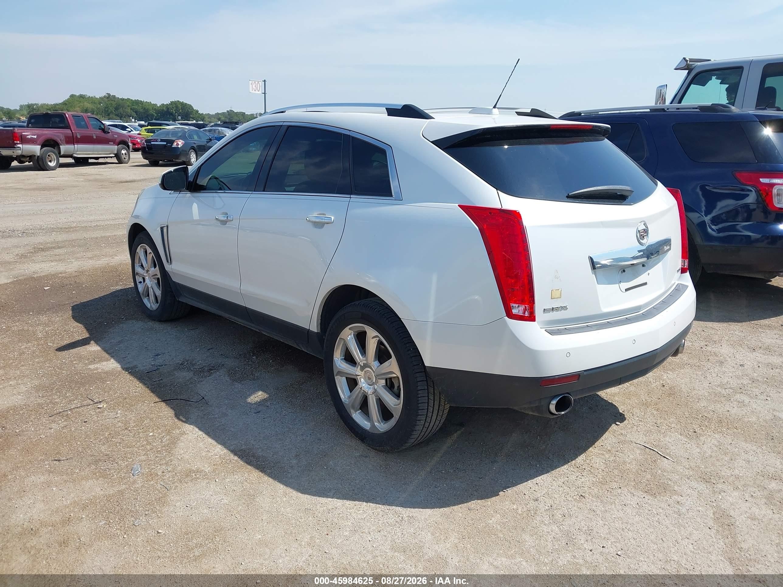 2015 Cadillac Srx Performance Collection White vin: 3GYFNCE32FS575311