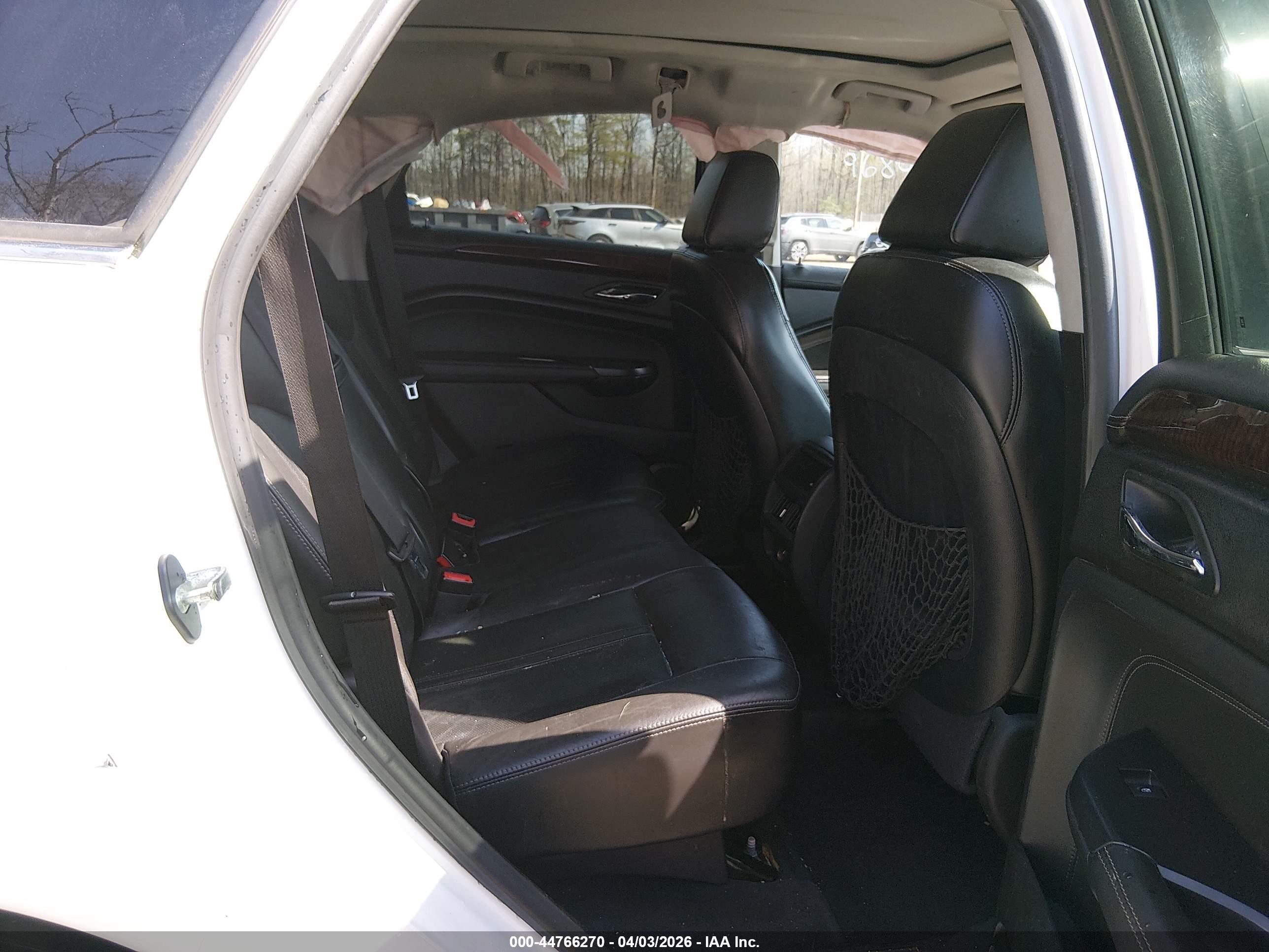 2013 Cadillac Srx Luxury Collection White vin: 3GYFNCE33DS514420