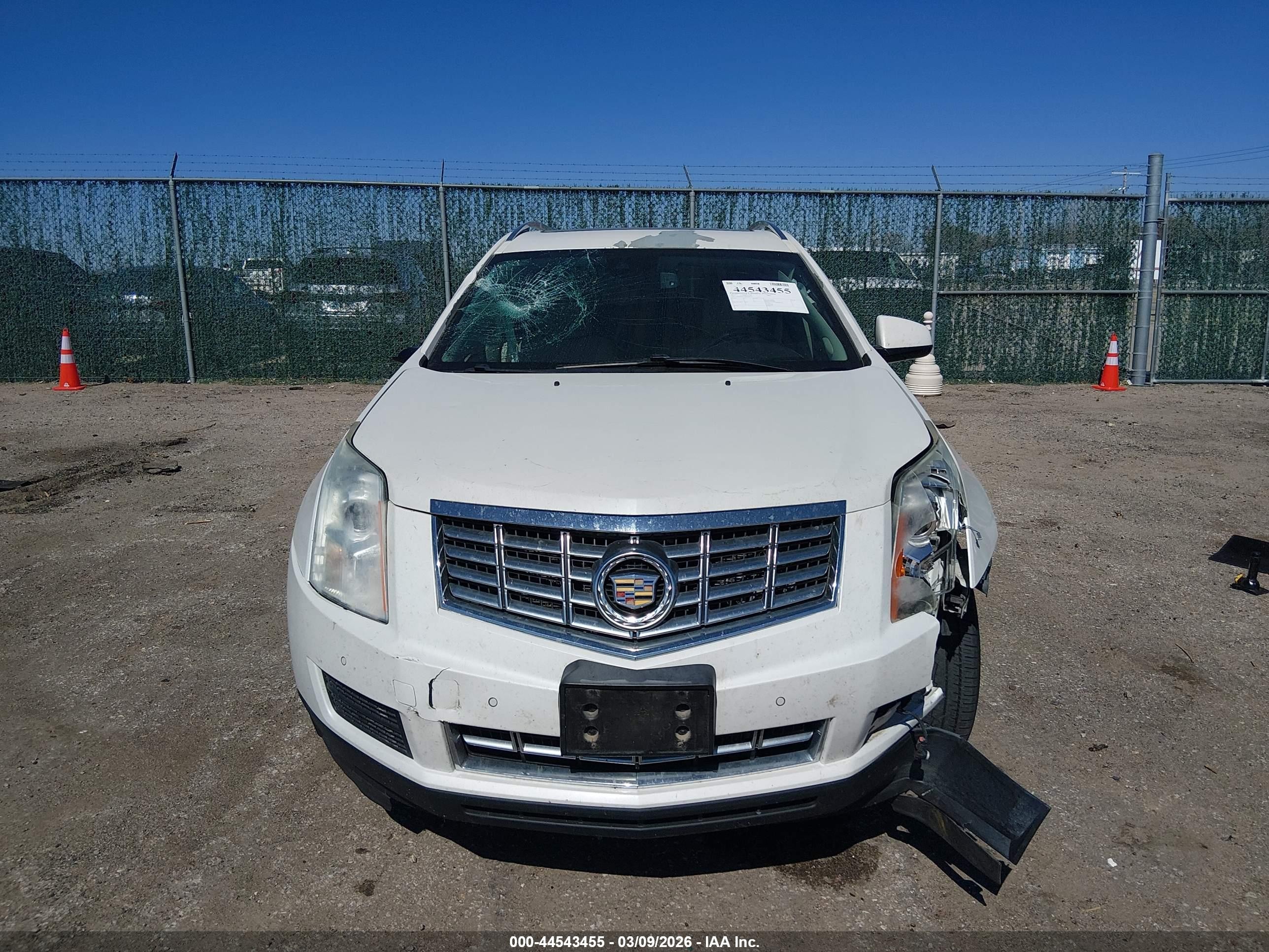 2013 Cadillac Srx Luxury Collection White vin: 3GYFNCE33DS518712