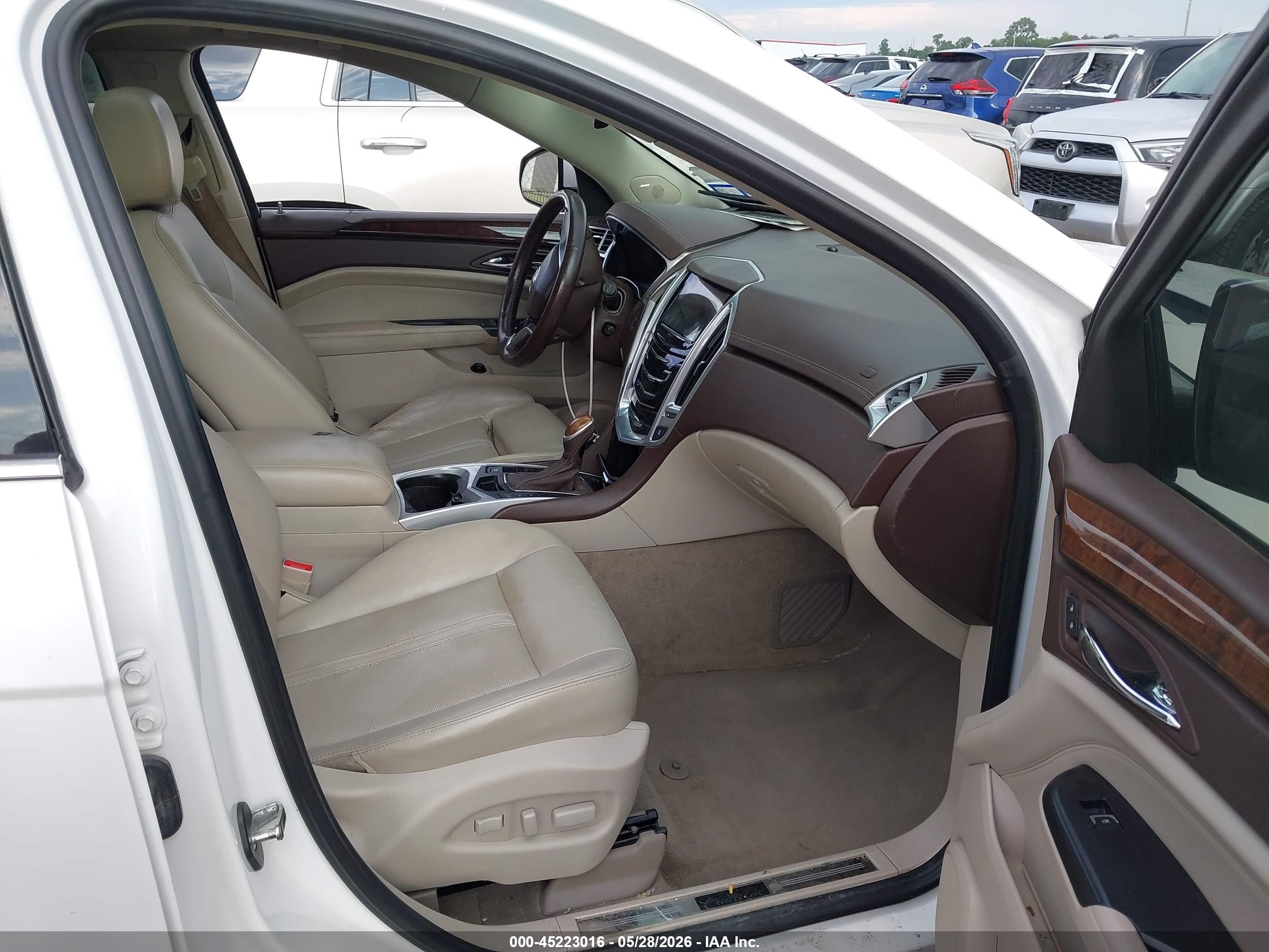 2014 Cadillac Srx Performance Collection White vin: 3GYFNCE33ES545071