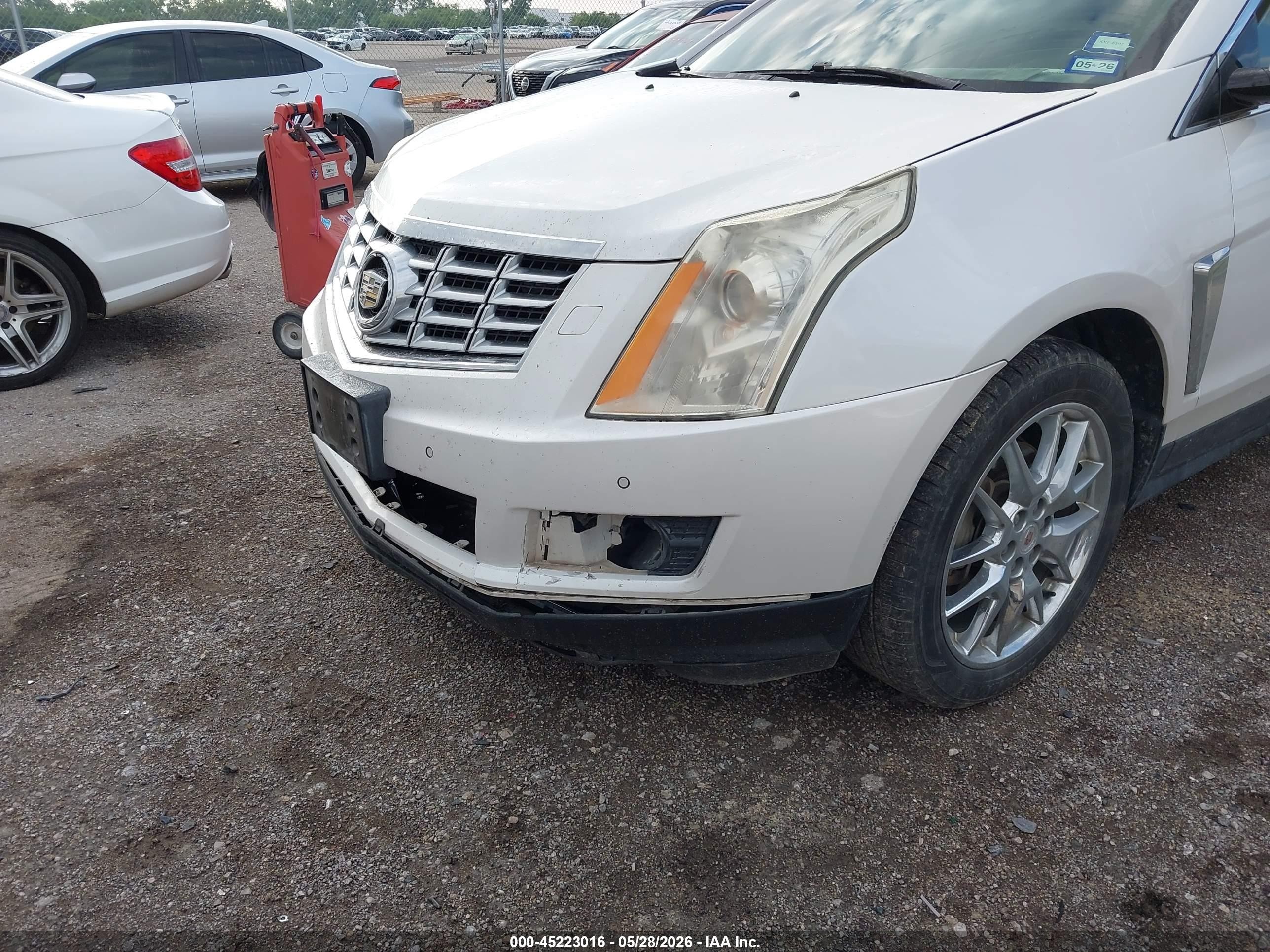 2014 Cadillac Srx Performance Collection White vin: 3GYFNCE33ES545071