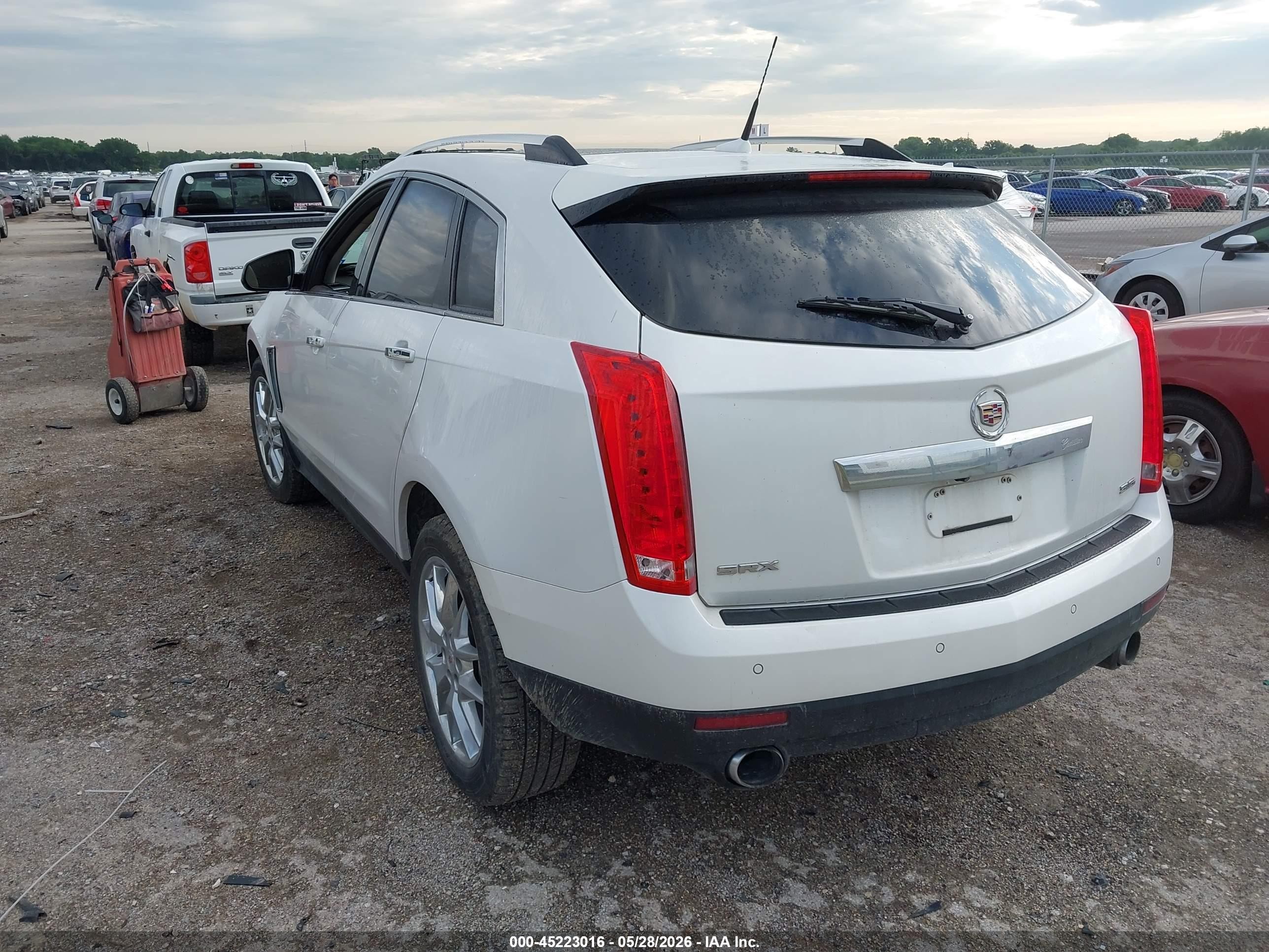 2014 Cadillac Srx Performance Collection White vin: 3GYFNCE33ES545071