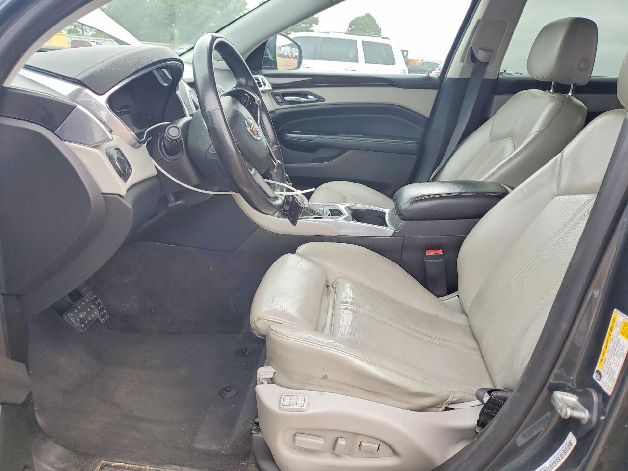 2013 Cadillac Srx Silver vin: 3GYFNCE34DS577364