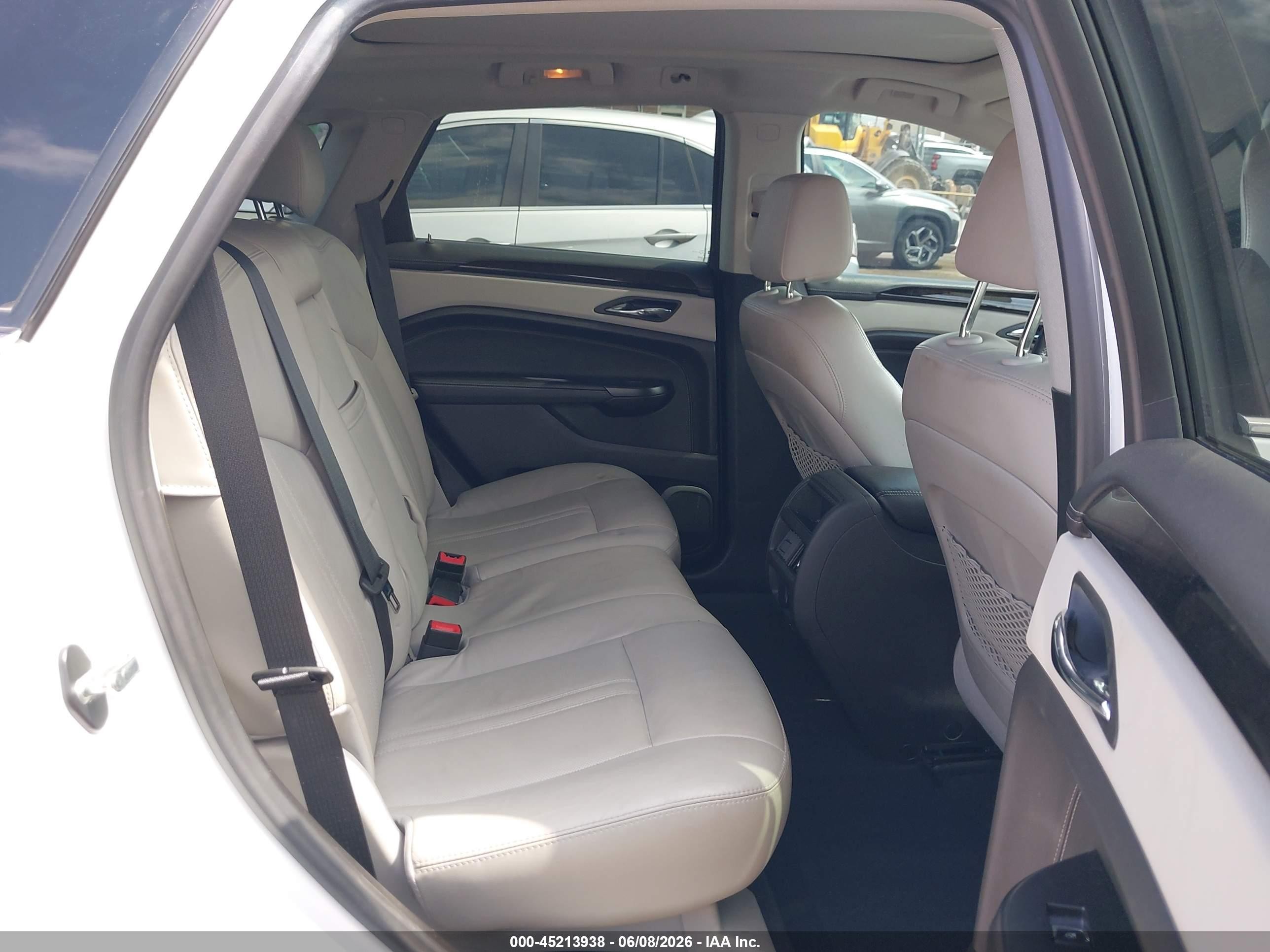 2014 Cadillac Srx Performance Collection White vin: 3GYFNCE34ES615984