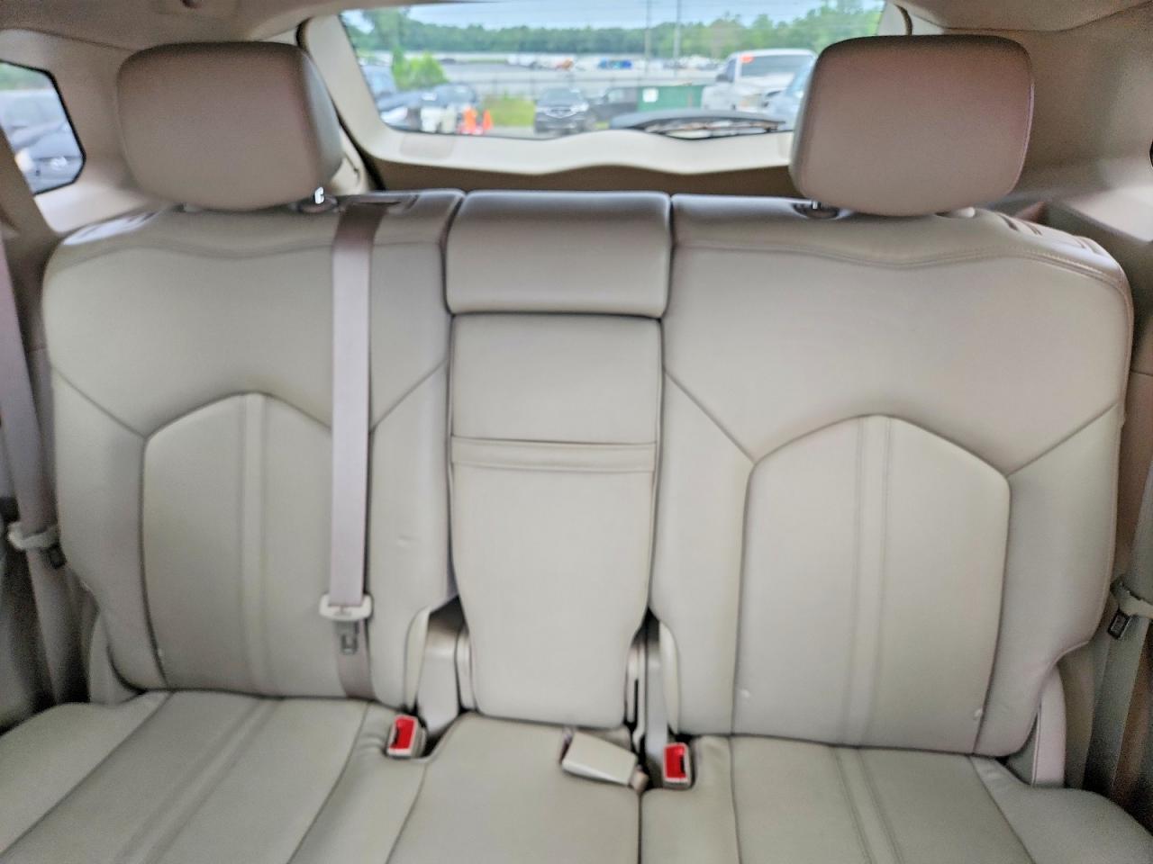 2015 Cadillac Srx Performance Collection Red vin: 3GYFNCE34FS586620