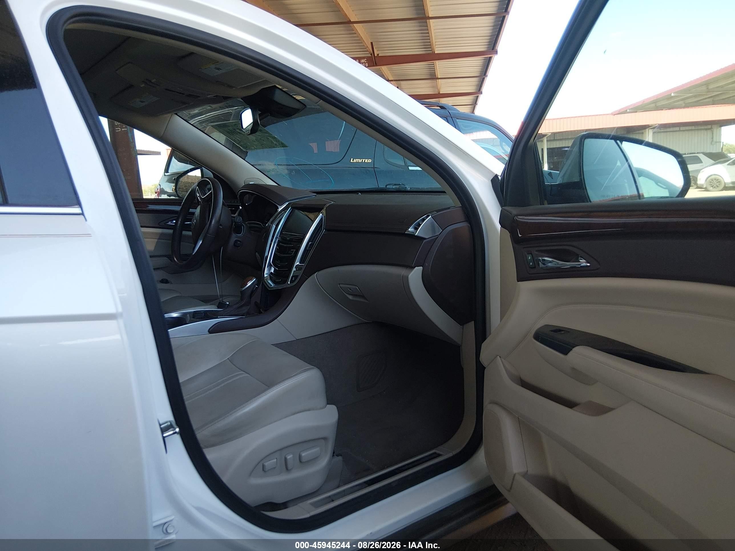 2013 Cadillac Srx Luxury Collection White vin: 3GYFNCE35DS643615