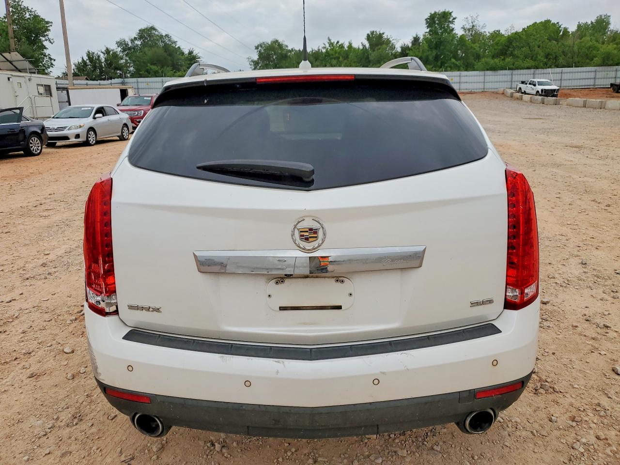 2014 Cadillac Srx White vin: 3GYFNCE36ES564424