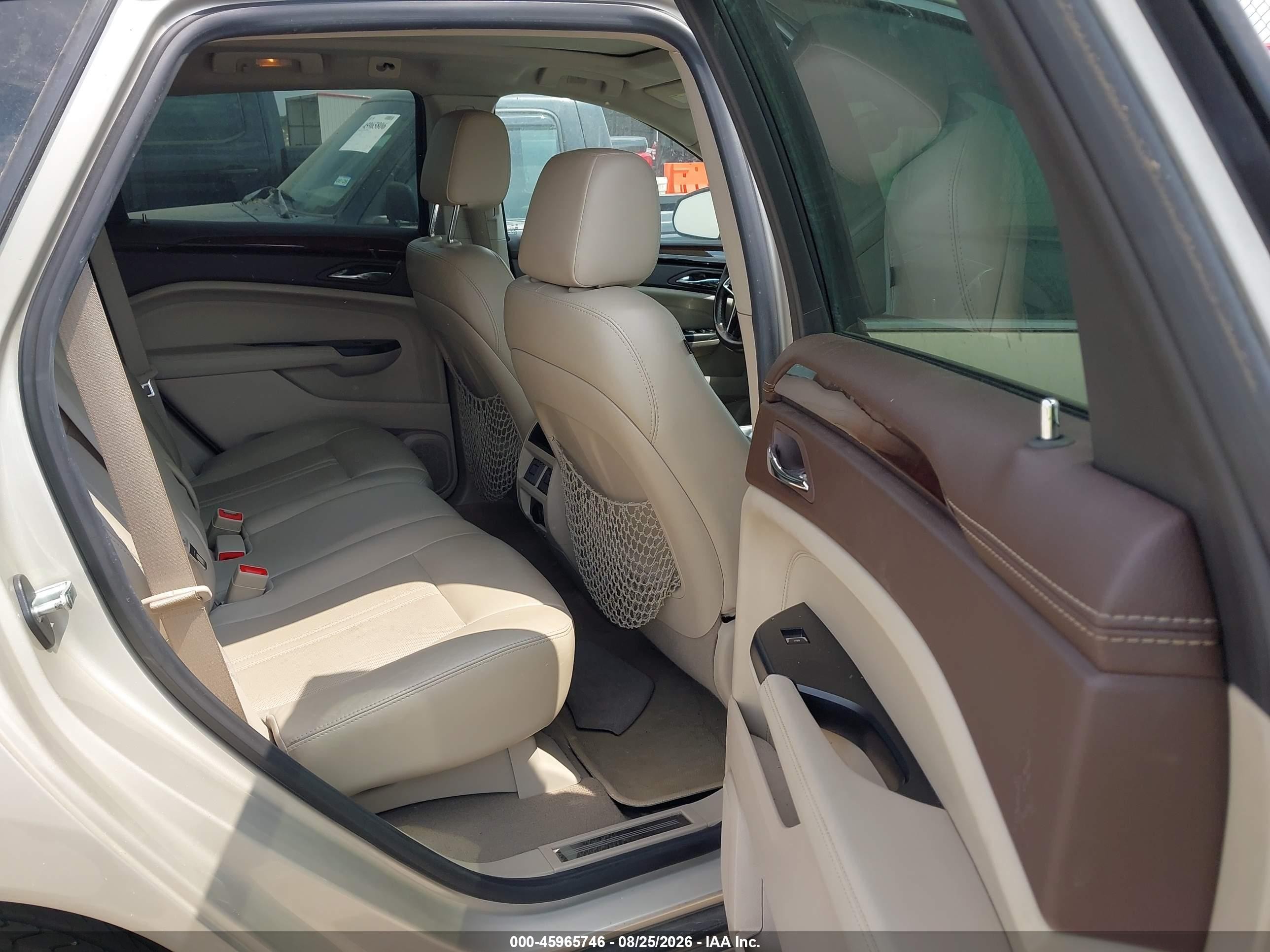 2014 Cadillac Srx Performance Collection Бежевый vin: 3GYFNCE37ES522862