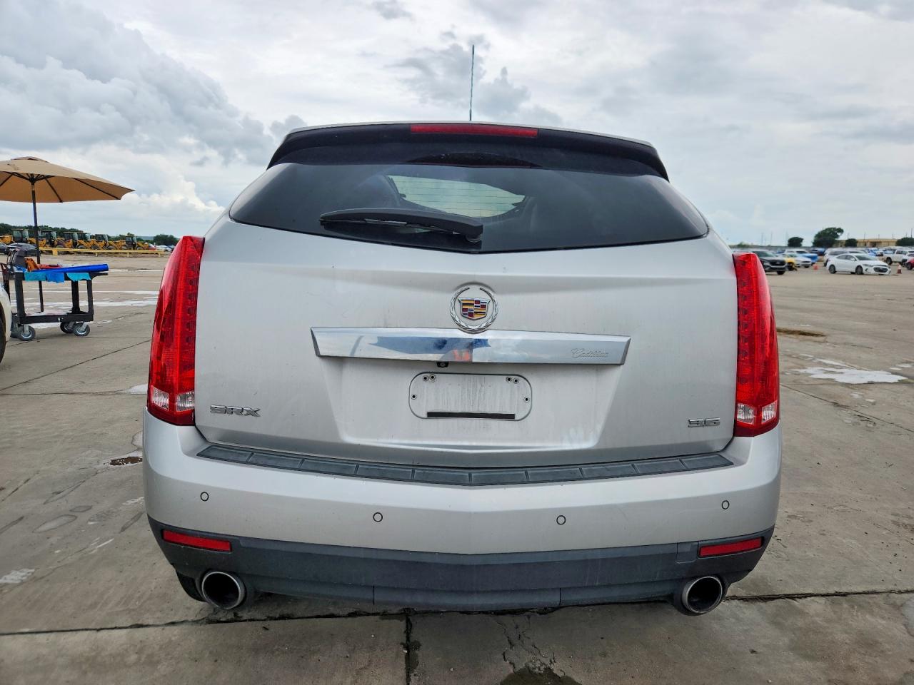 2015 Cadillac Srx Performance Collection Серебряный vin: 3GYFNCE37FS583534