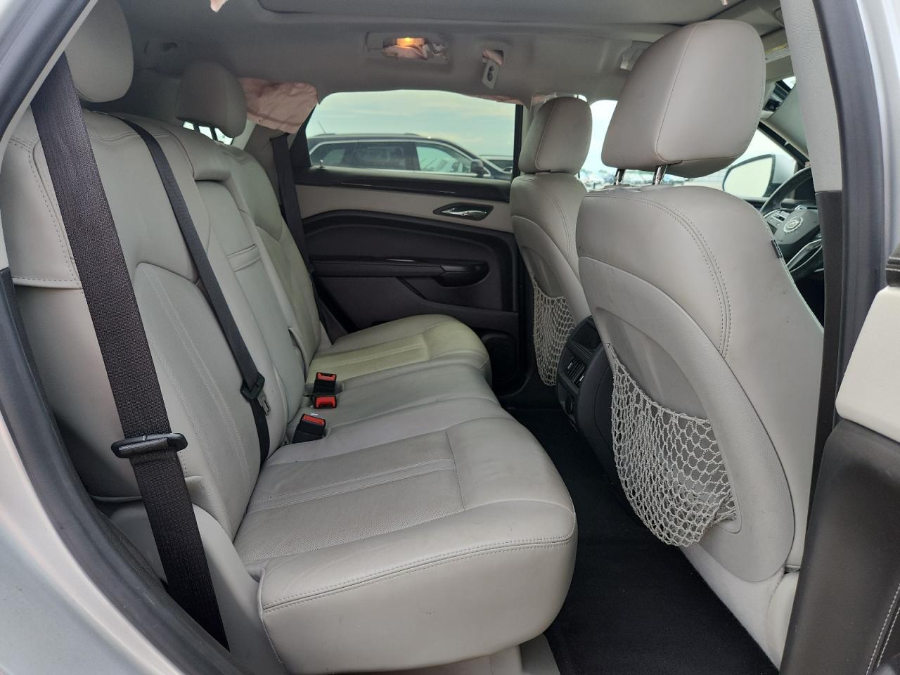 2013 Cadillac Srx Luxury Collection Серебряный vin: 3GYFNCE38DS560602