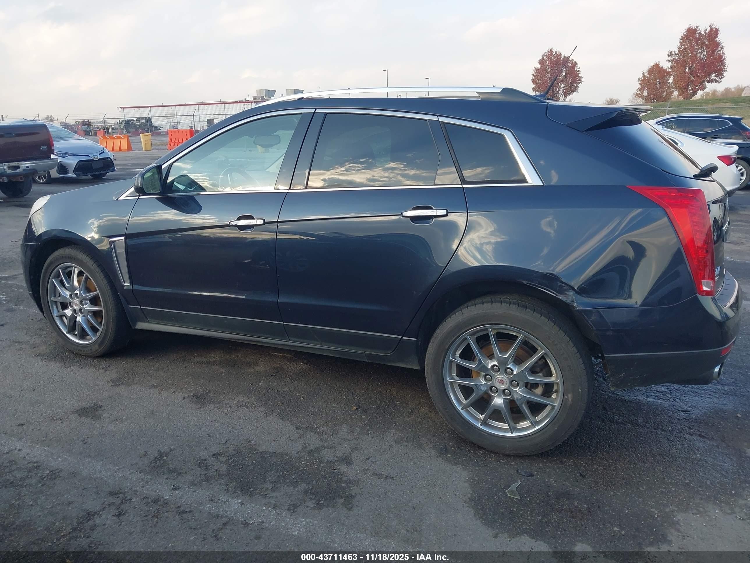 2014 Cadillac Srx Performance Collection Blue vin: 3GYFNCE39ES569603