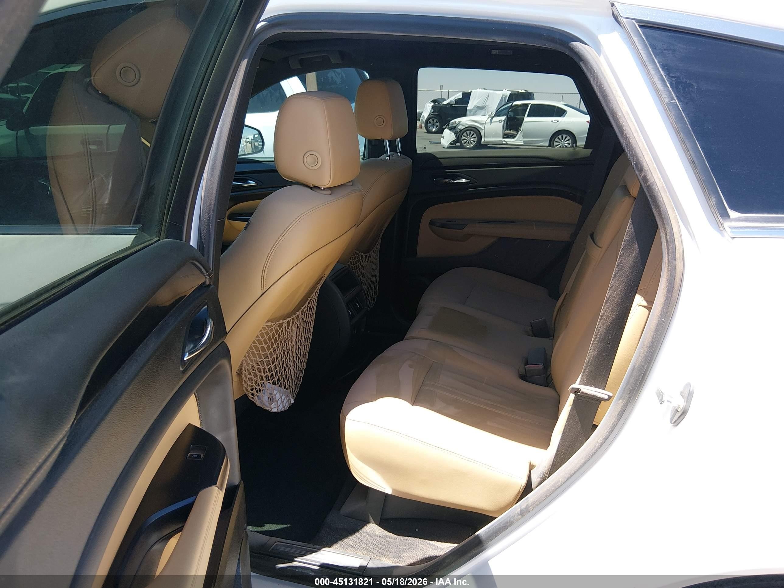 2014 Cadillac Srx Performance Collection White vin: 3GYFNCE39ES666378