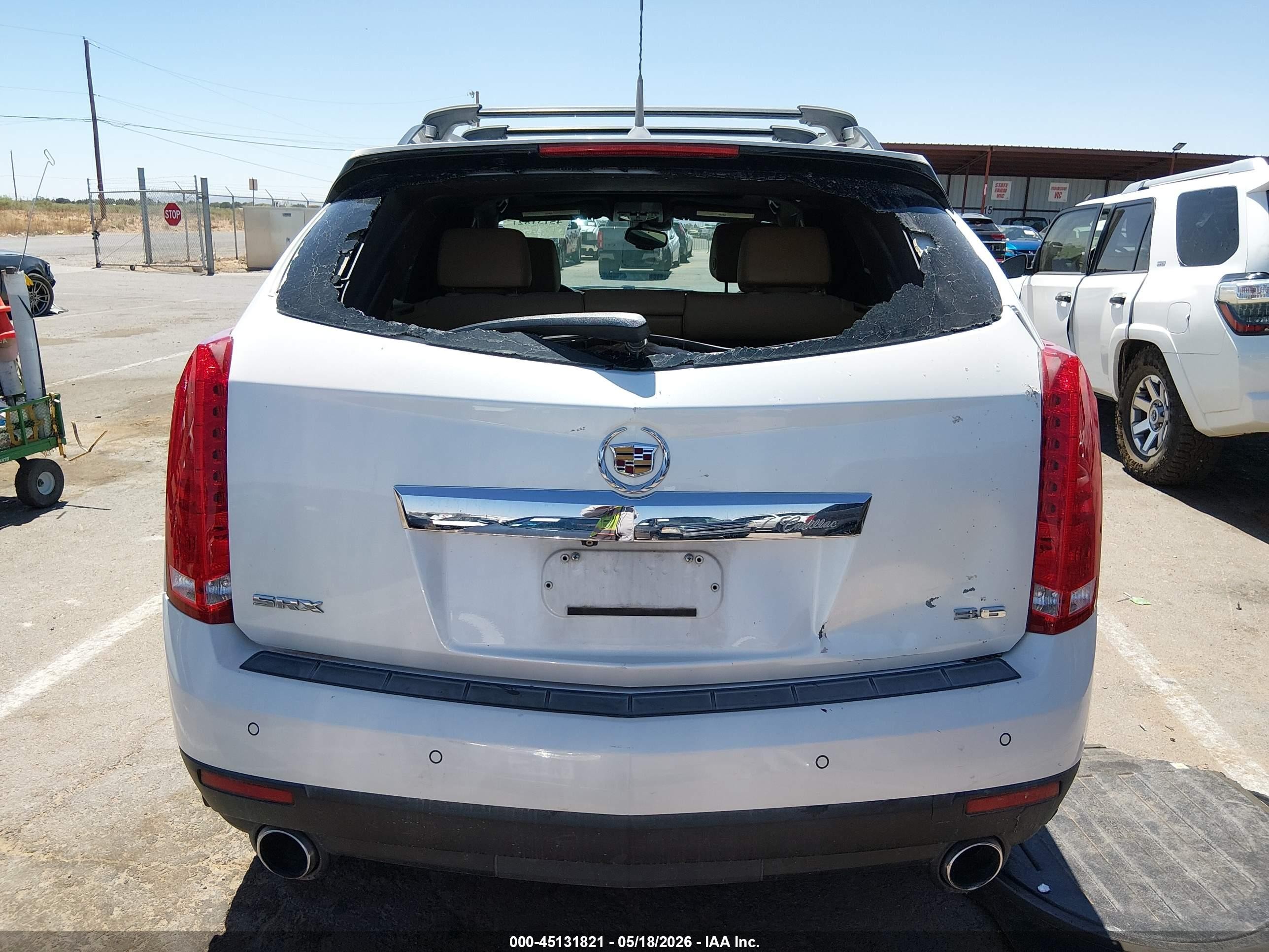 2014 Cadillac Srx Performance Collection White vin: 3GYFNCE39ES666378