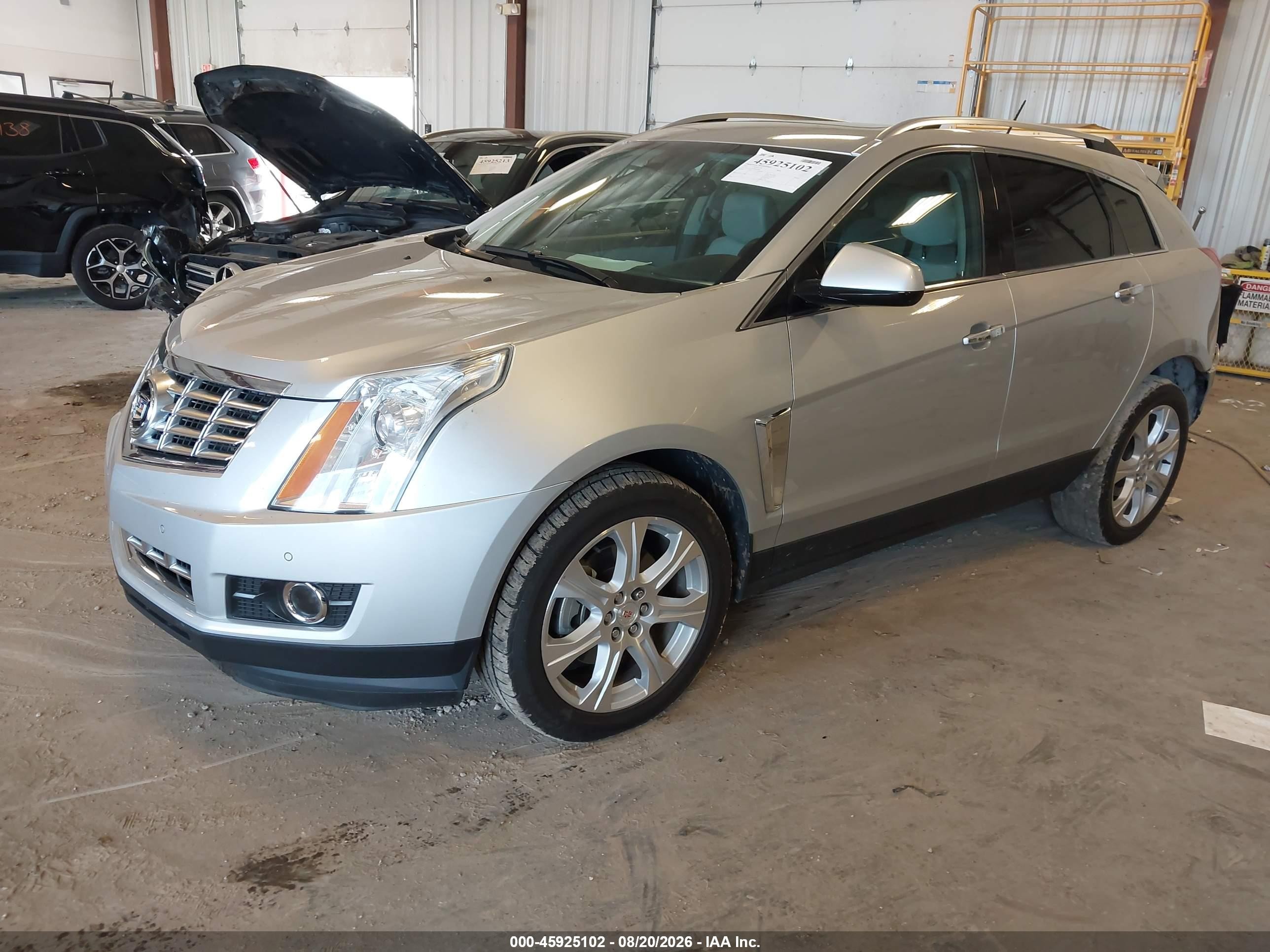 2015 Cadillac Srx Performance Collection Серебряный vin: 3GYFNCE39FS620308