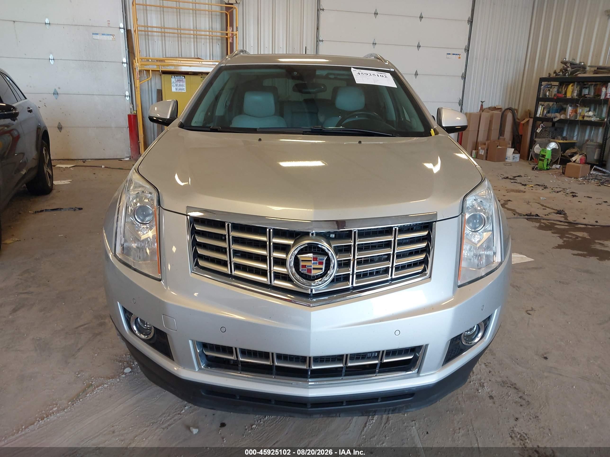 2015 Cadillac Srx Performance Collection Серебряный vin: 3GYFNCE39FS620308