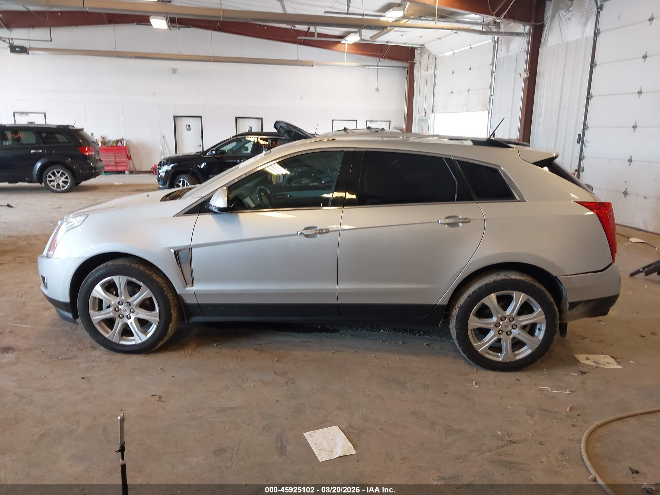 2015 Cadillac Srx Performance Collection Серебряный vin: 3GYFNCE39FS620308