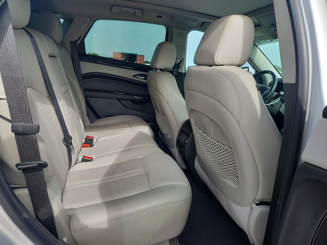 2013 Cadillac Srx Luxury Collection Серебряный vin: 3GYFNCE3XDS654481