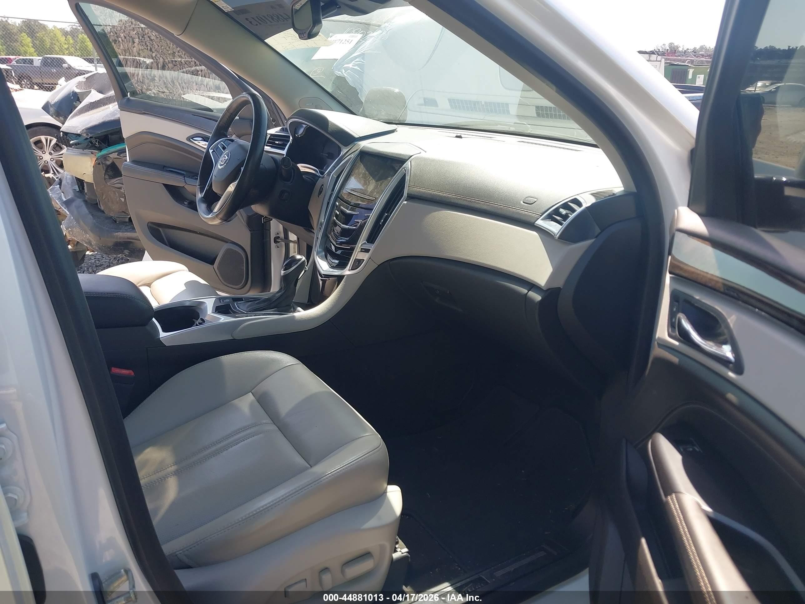 2014 Cadillac Srx Premium Collection White vin: 3GYFNDE31ES663058