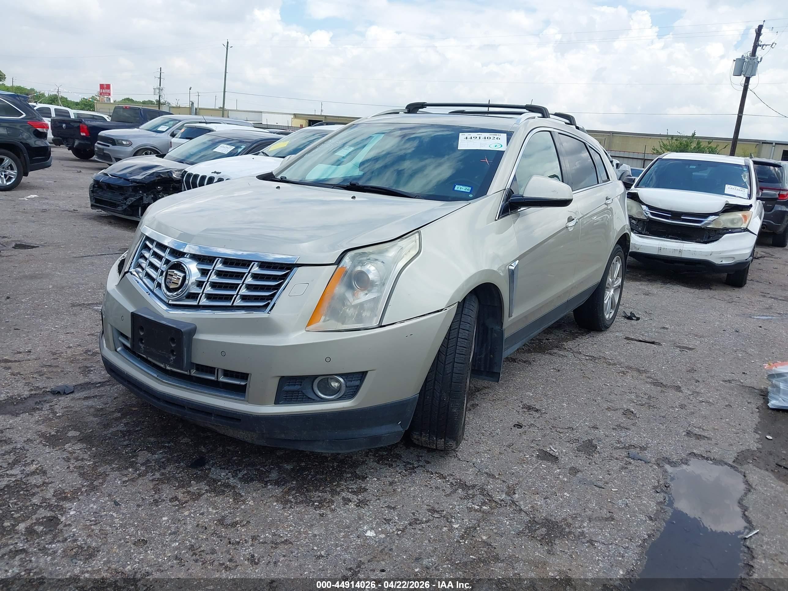 2013 Cadillac Srx Performance Collection Champagne vin: 3GYFNDE32DS583556