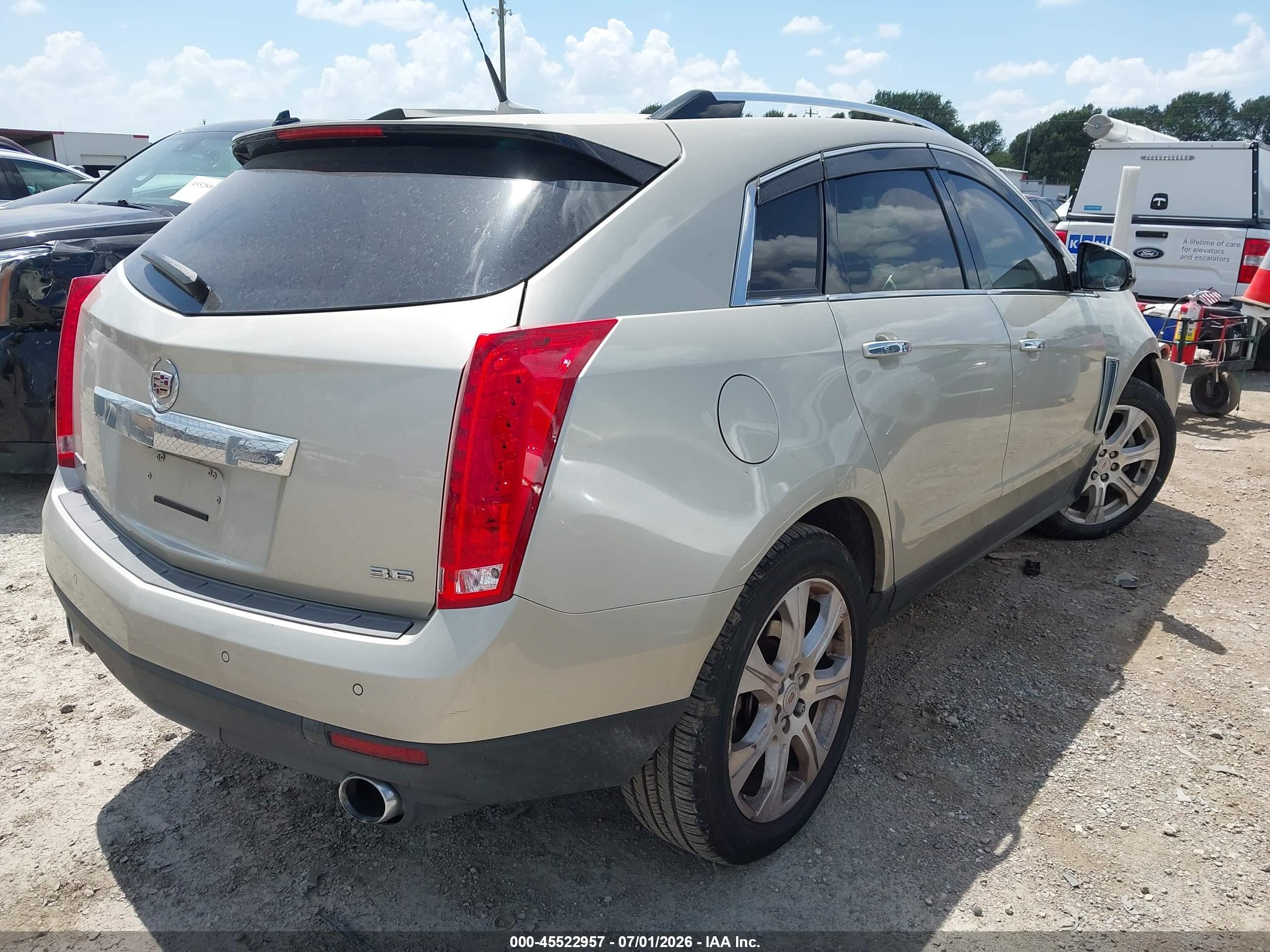 2014 Cadillac Srx Premium Collection Gold vin: 3GYFNDE33ES561728
