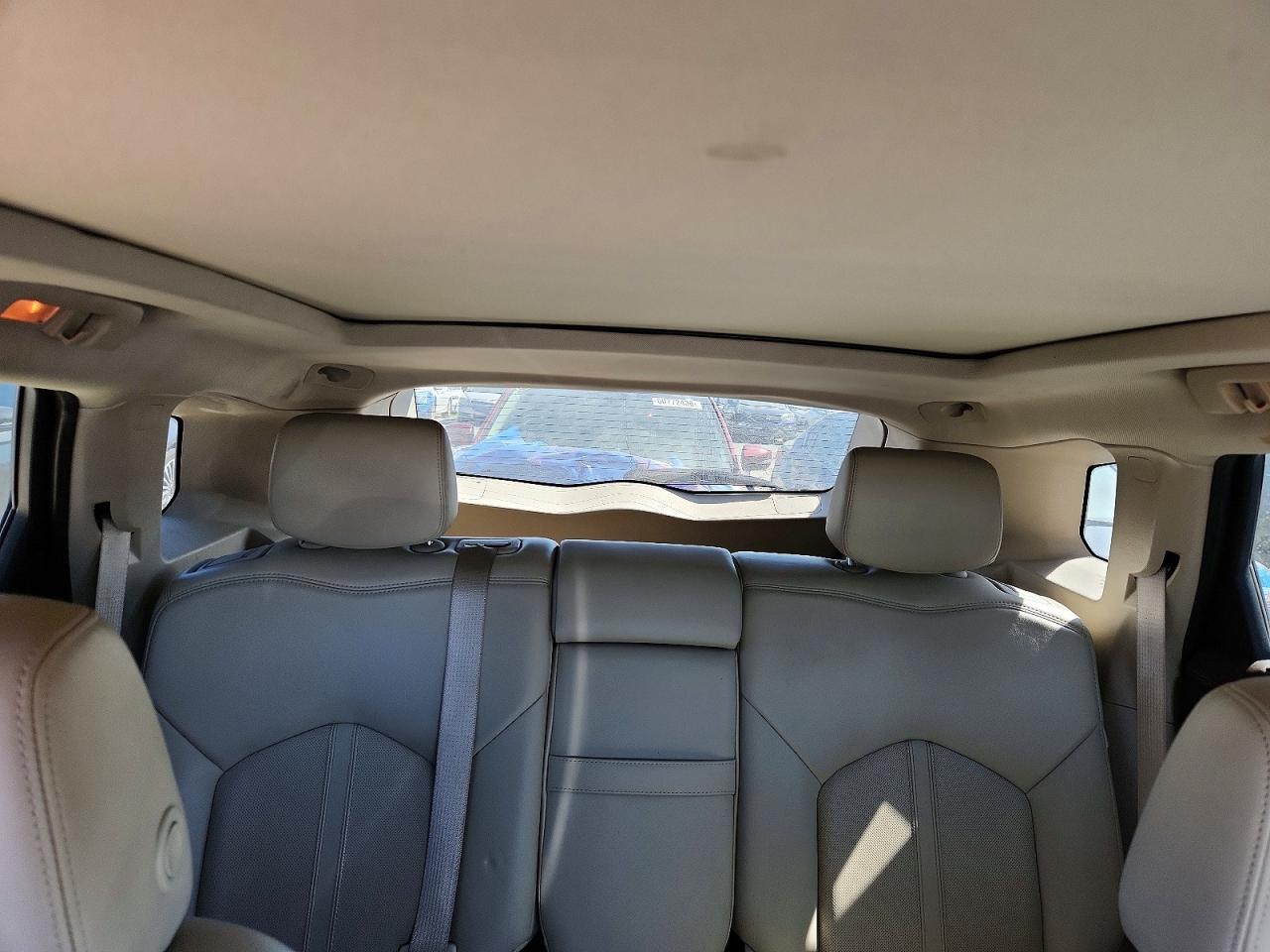 2012 Cadillac Srx Luxury Collection White vin: 3GYFNDE37CS542449