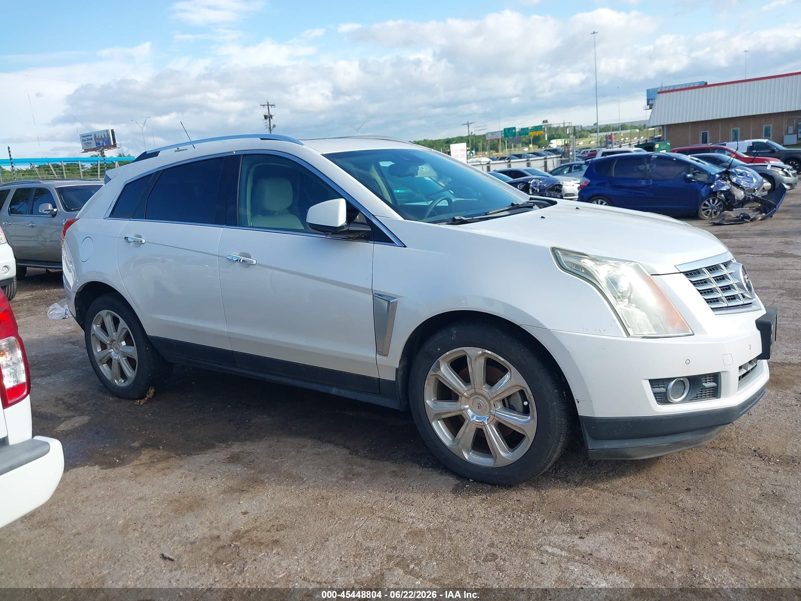 2015 Cadillac Srx Premium Collection Белый vin: 3GYFNDE37FS595687