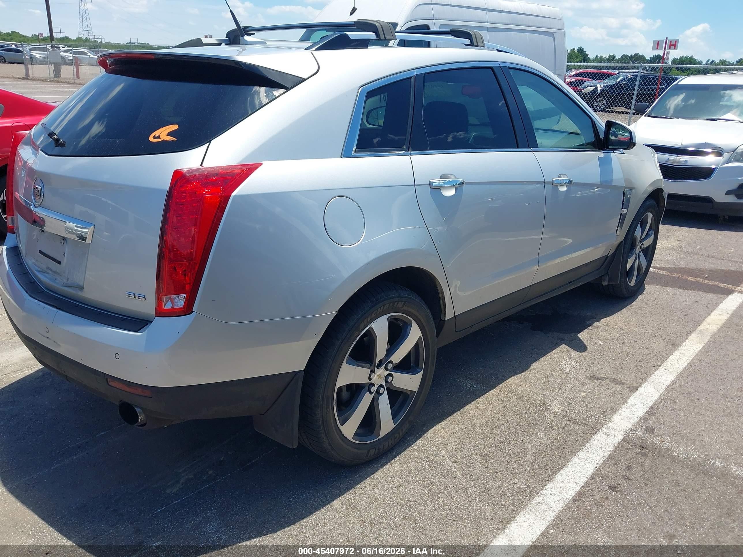 2012 Cadillac Srx Luxury Collection Silver vin: 3GYFNDE39CS647137