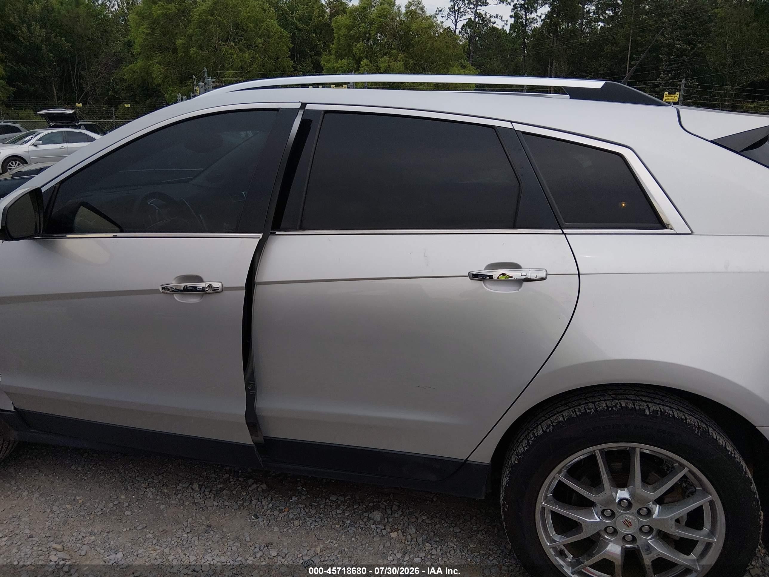 2013 Cadillac Srx Performance Collection Silver vin: 3GYFNDE3XDS508958
