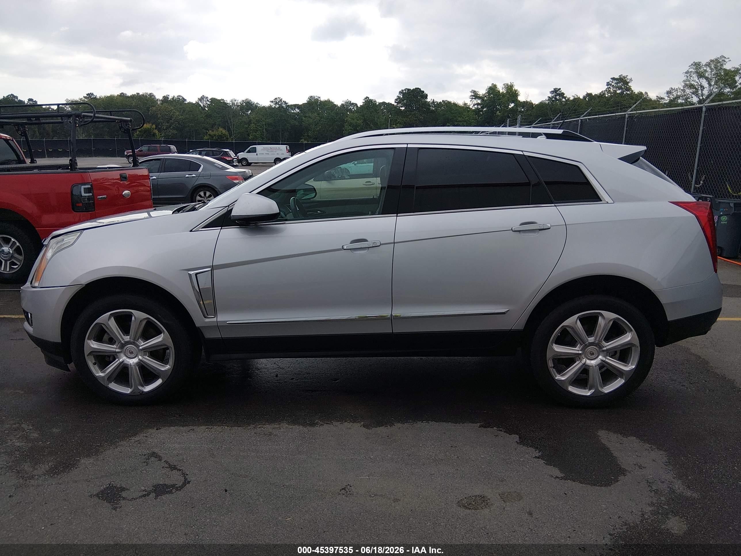 2013 Cadillac Srx Performance Collection Silver vin: 3GYFNDE3XDS587502