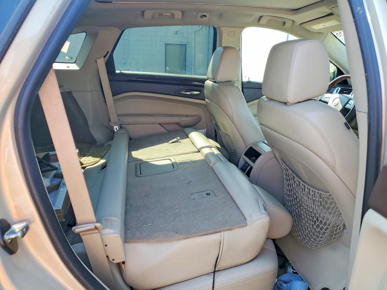 2010 Cadillac Srx Luxury Collection Cream vin: 3GYFNDEY0AS544066