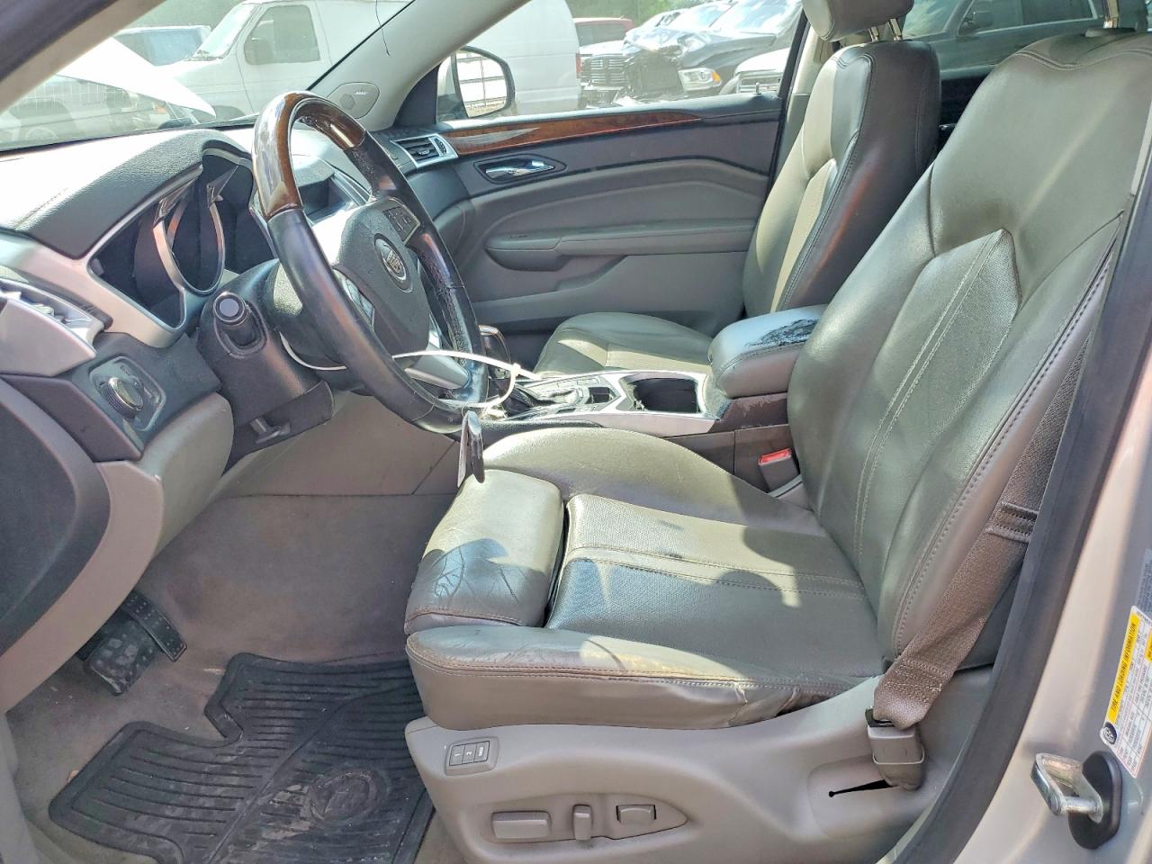2011 Cadillac Srx Luxury Collection Silver vin: 3GYFNDEY2BS679230