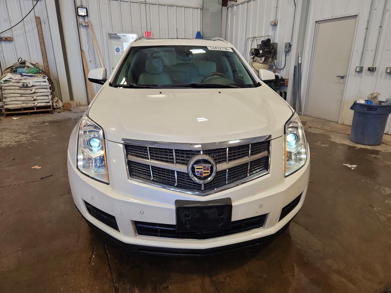 2010 Cadillac Srx Luxury Collection White vin: 3GYFNDEY4AS650925
